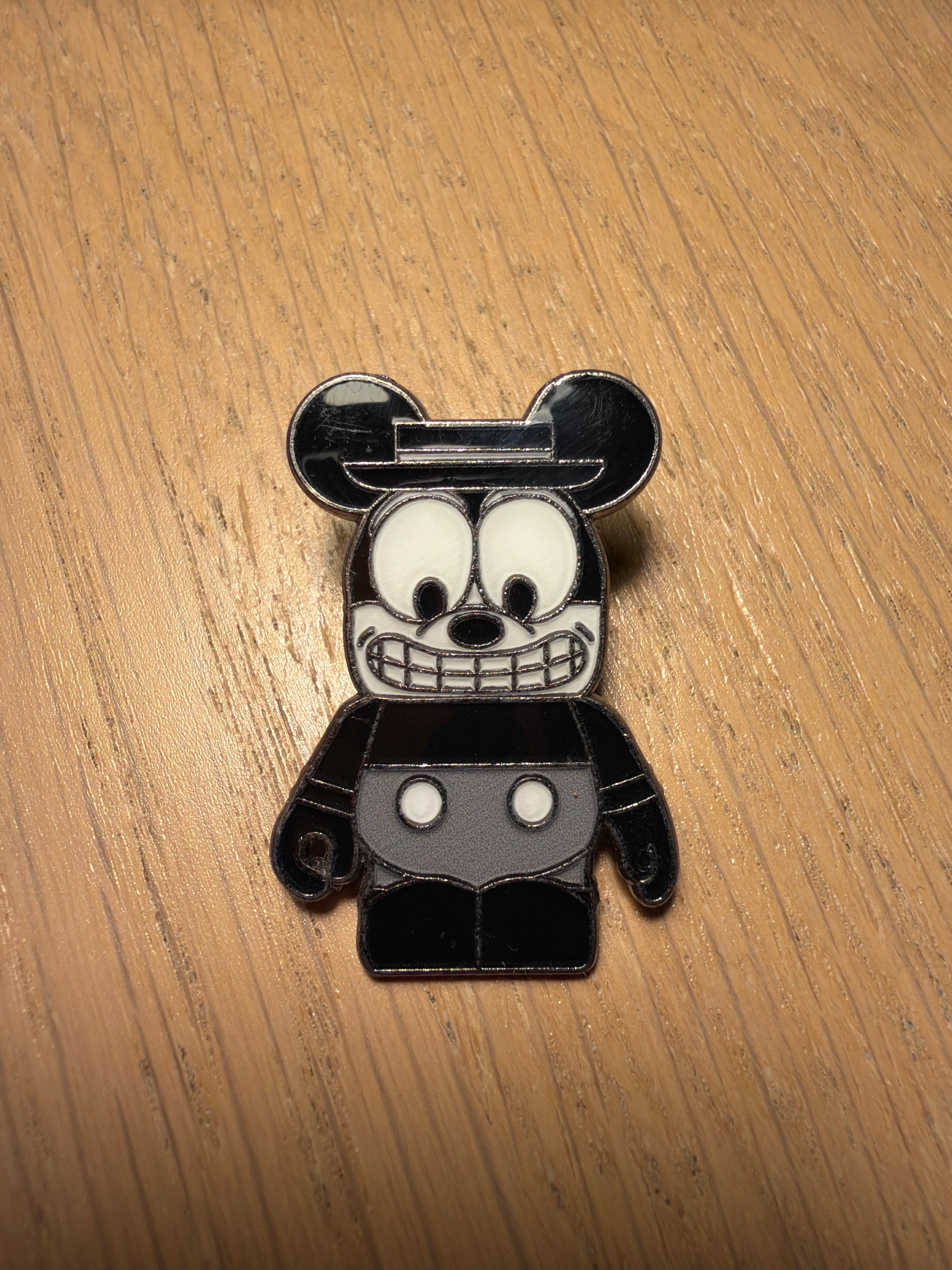 Mickey Mouse as Steamboat Willie - Vinylmation 3D Series front