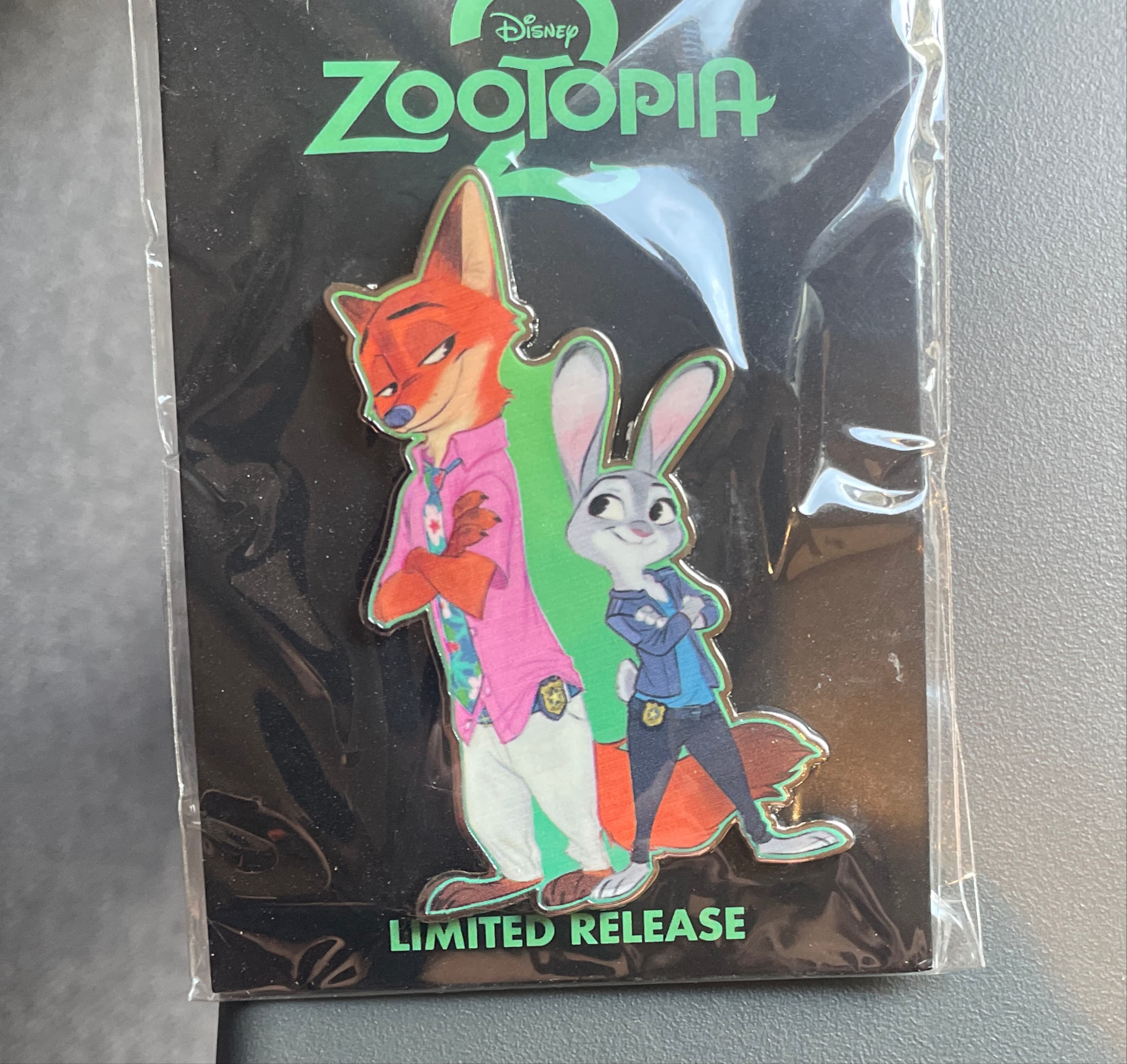 Nick Wilde and Judy Hopps - Zootopia 2 - 2024 D23 Expo exclusive Limited Release Pin front