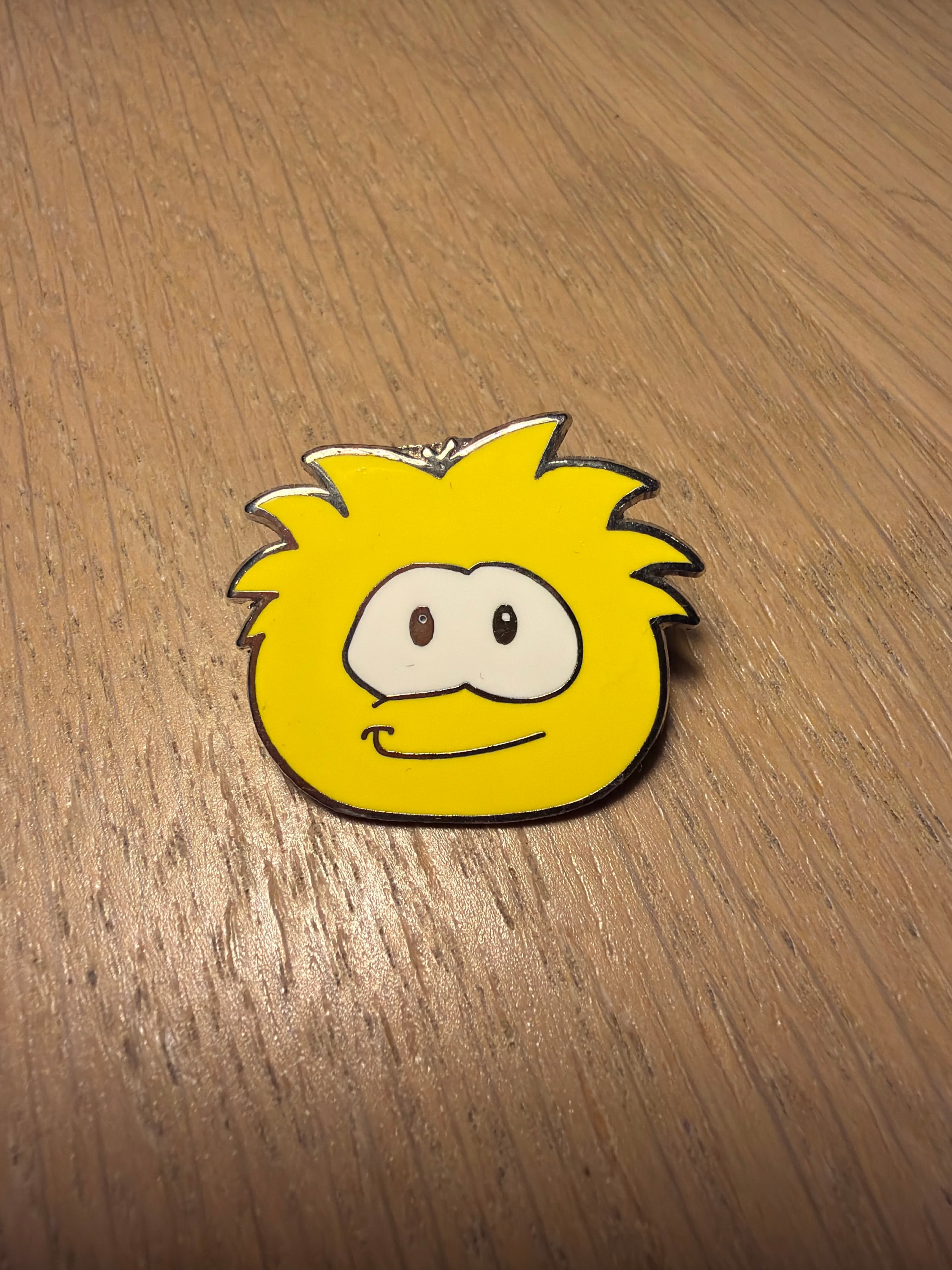 Yellow Puffle - Club Penguin Puffles Booster Pack front