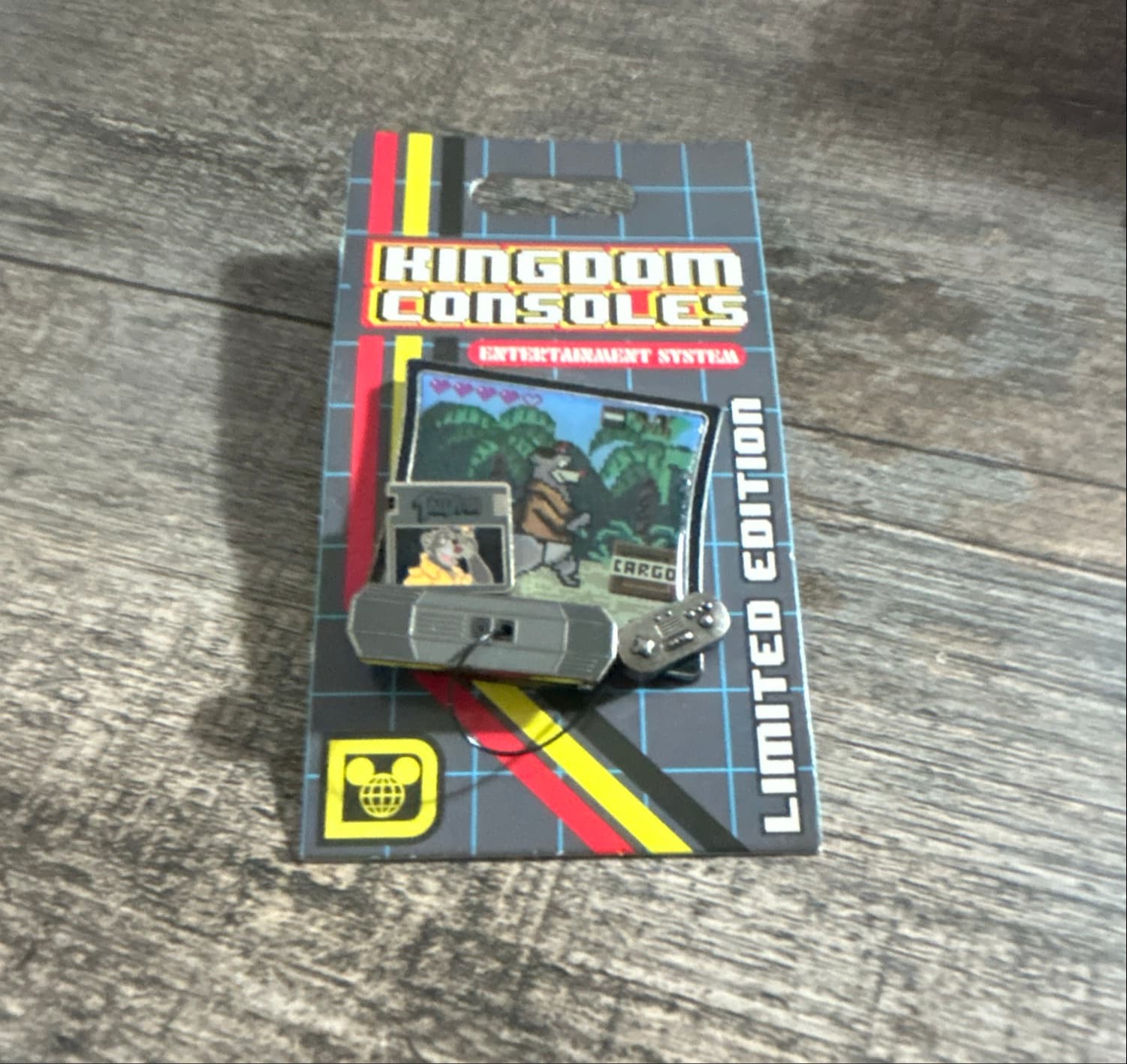 Baloo (TaleSpin) Kingdom Consoles Entertainment System Pin front
