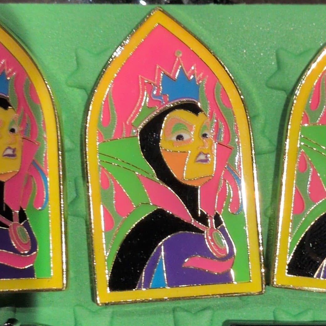 neon evil queen front