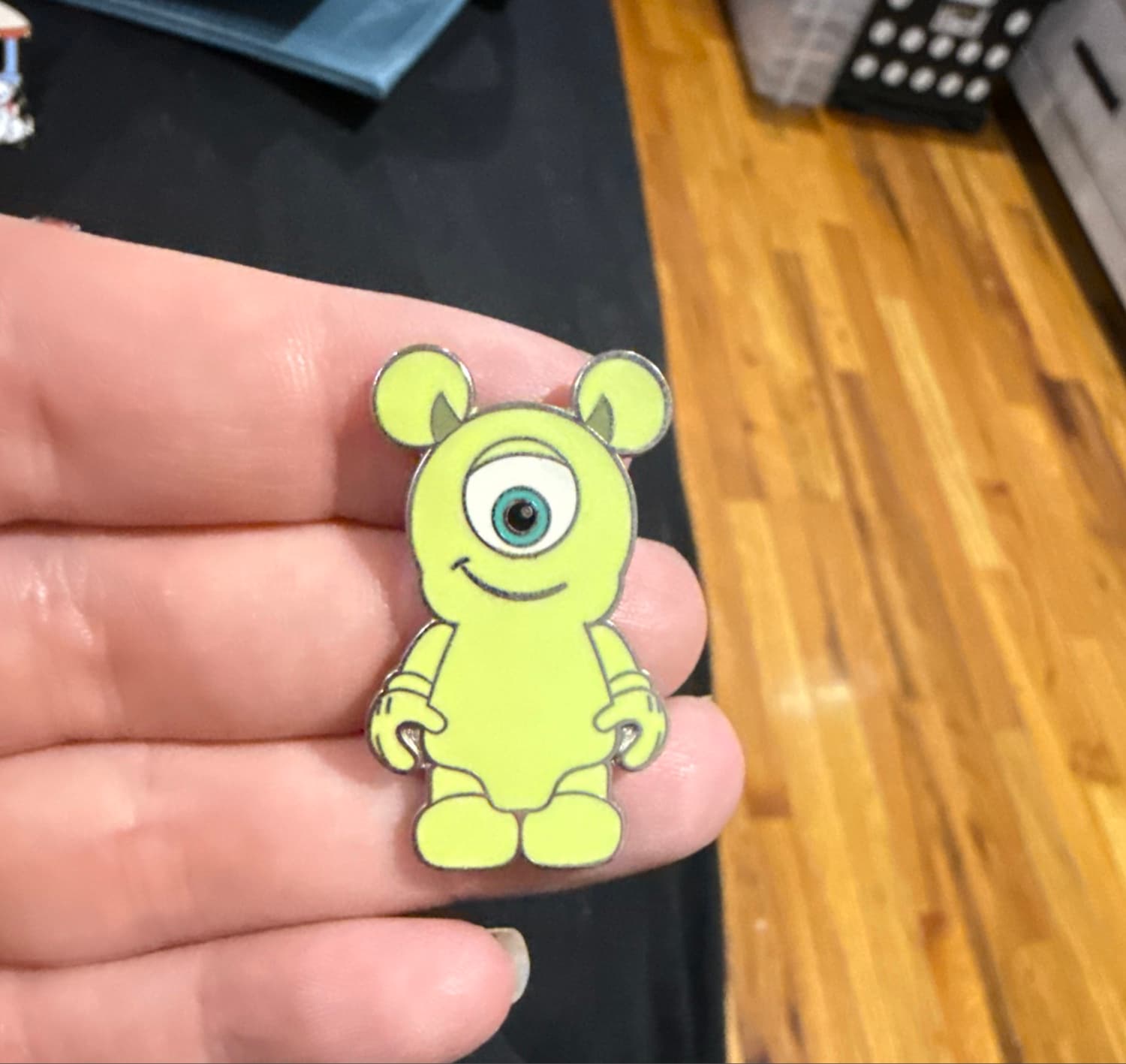 Mike Wazowski Vinylmation Pin front