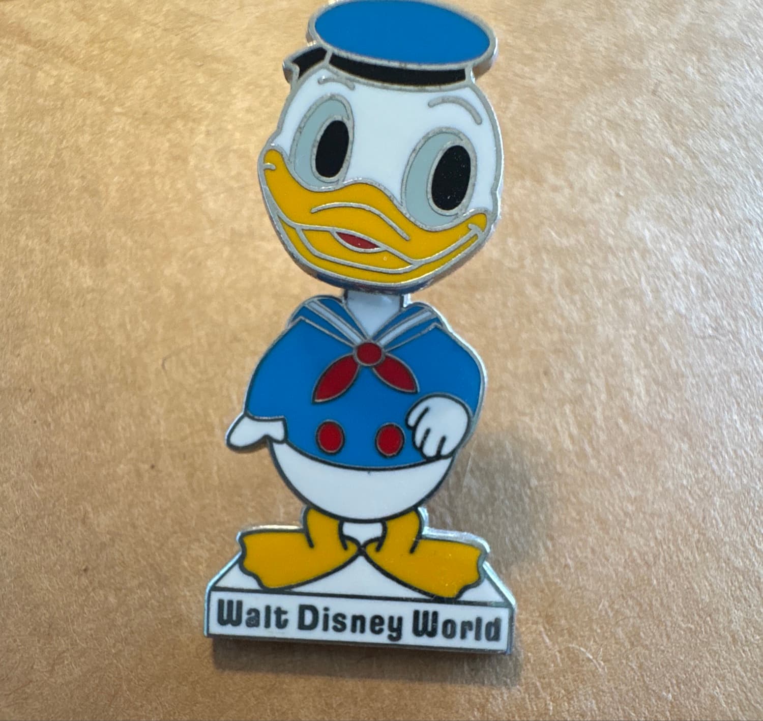 Donald Duck Standing Walt Disney World Pin front