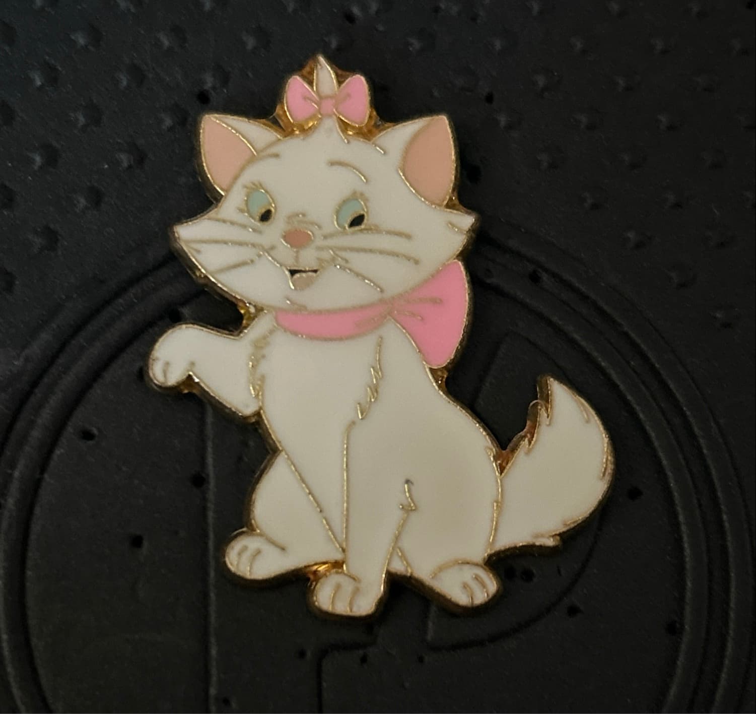 Marie Lifted Paw - The Aristocats front