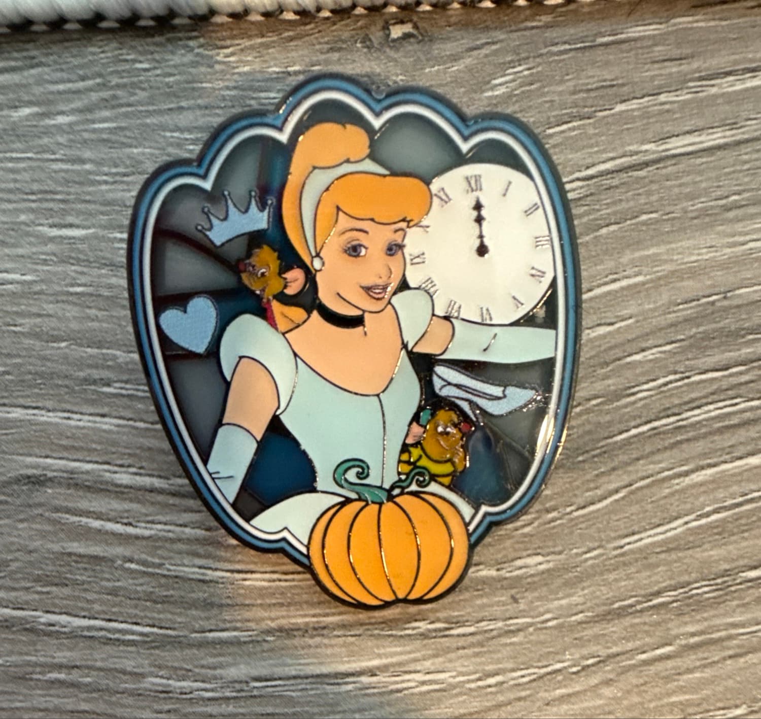 Loungefly Disney Princess Sidekicks Stained Glass Mystery Pin - CINDERELLA & JAQ front