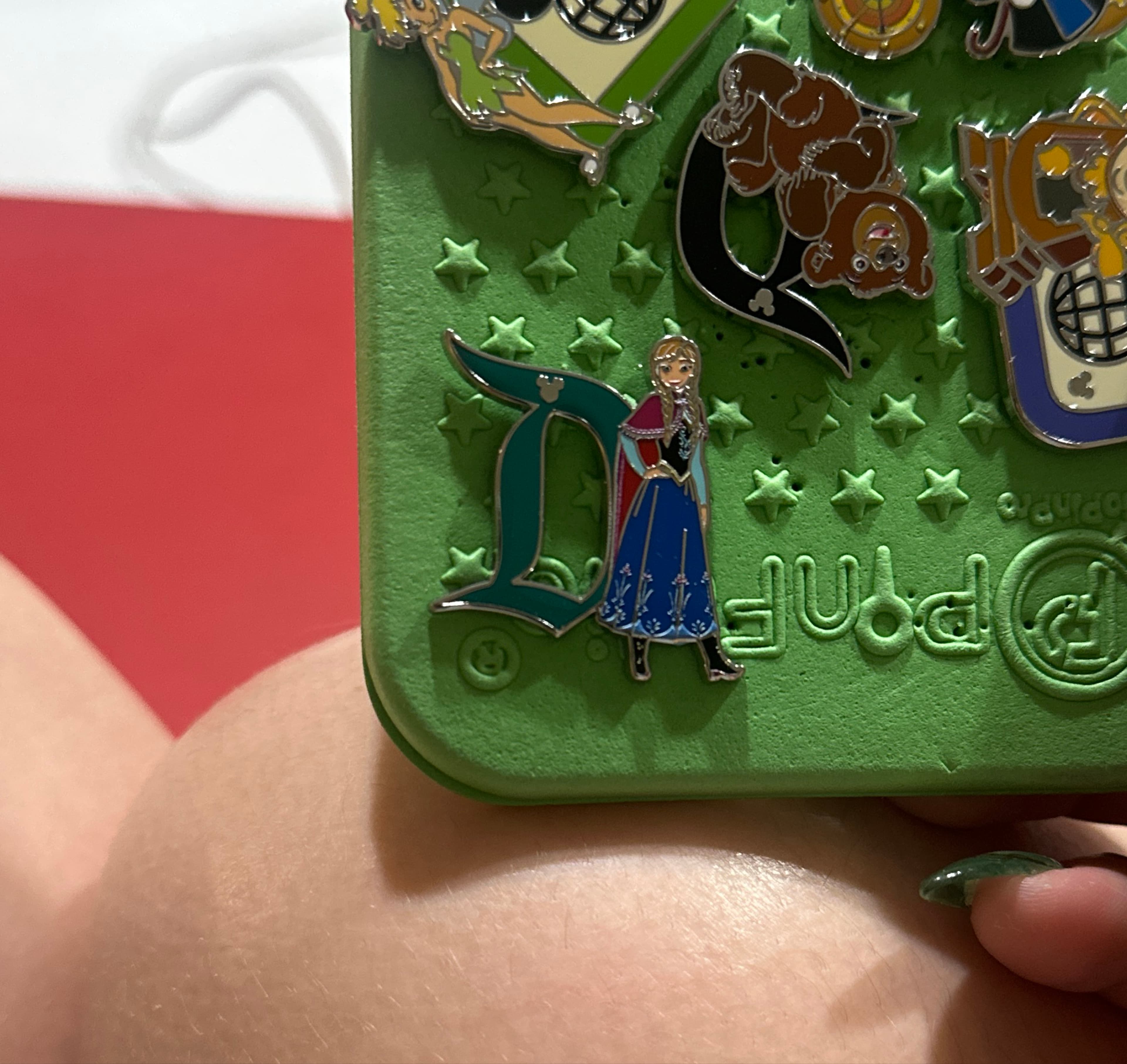 Anna - Disneyland D front