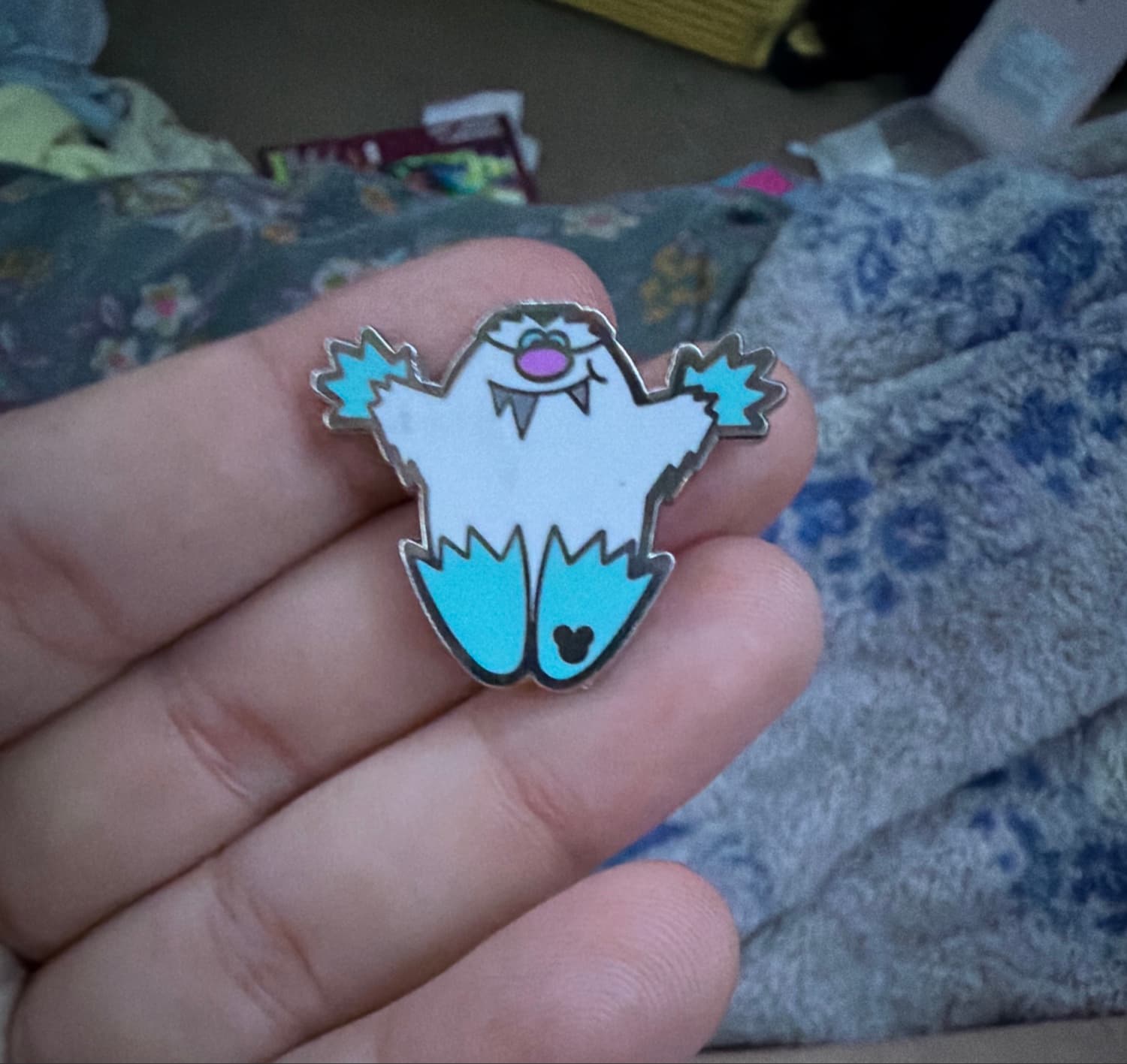 Hidden Mickey Yeti 5 of 5 front