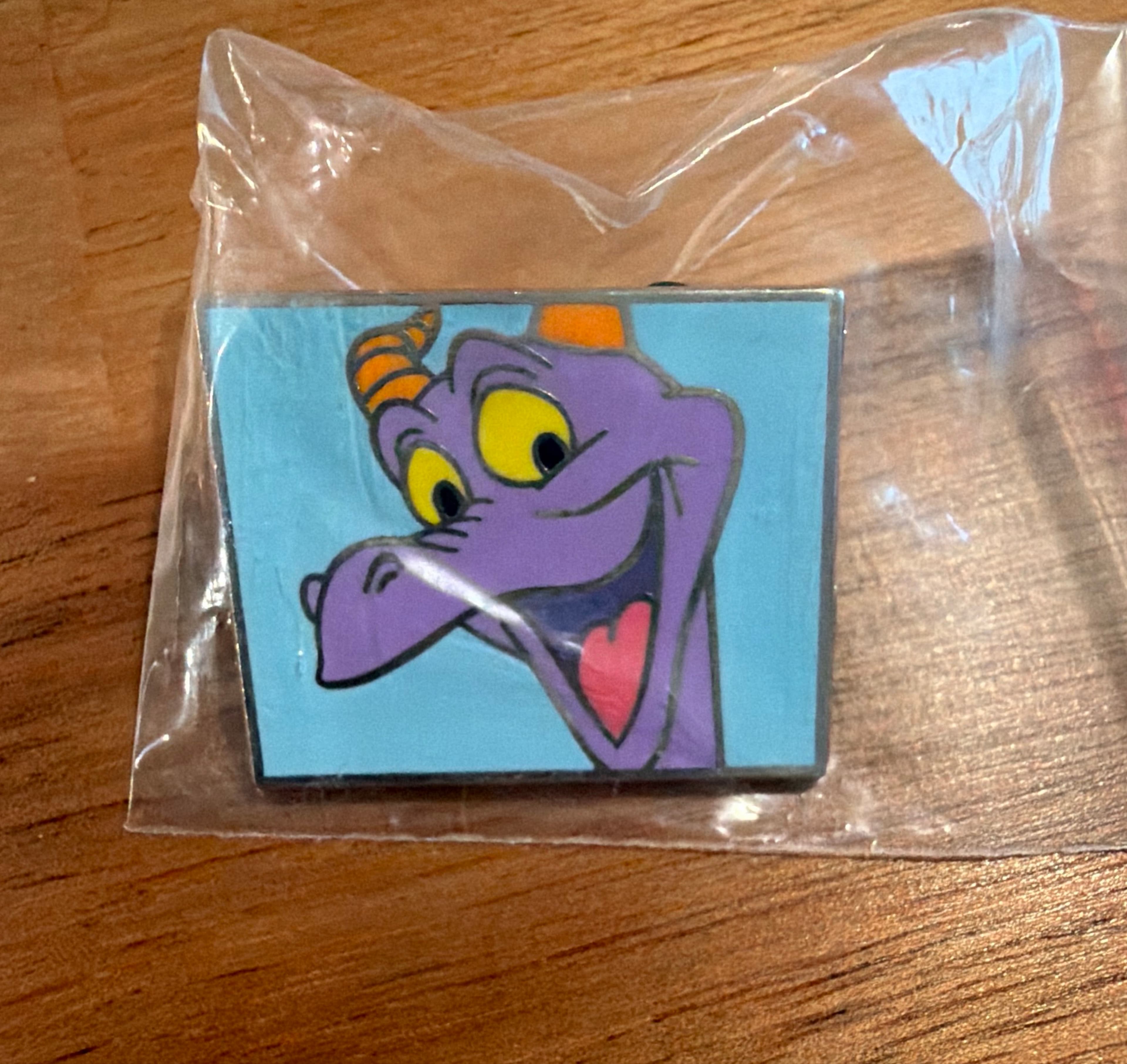 Figment Close-Up Smile (Blue Background) front