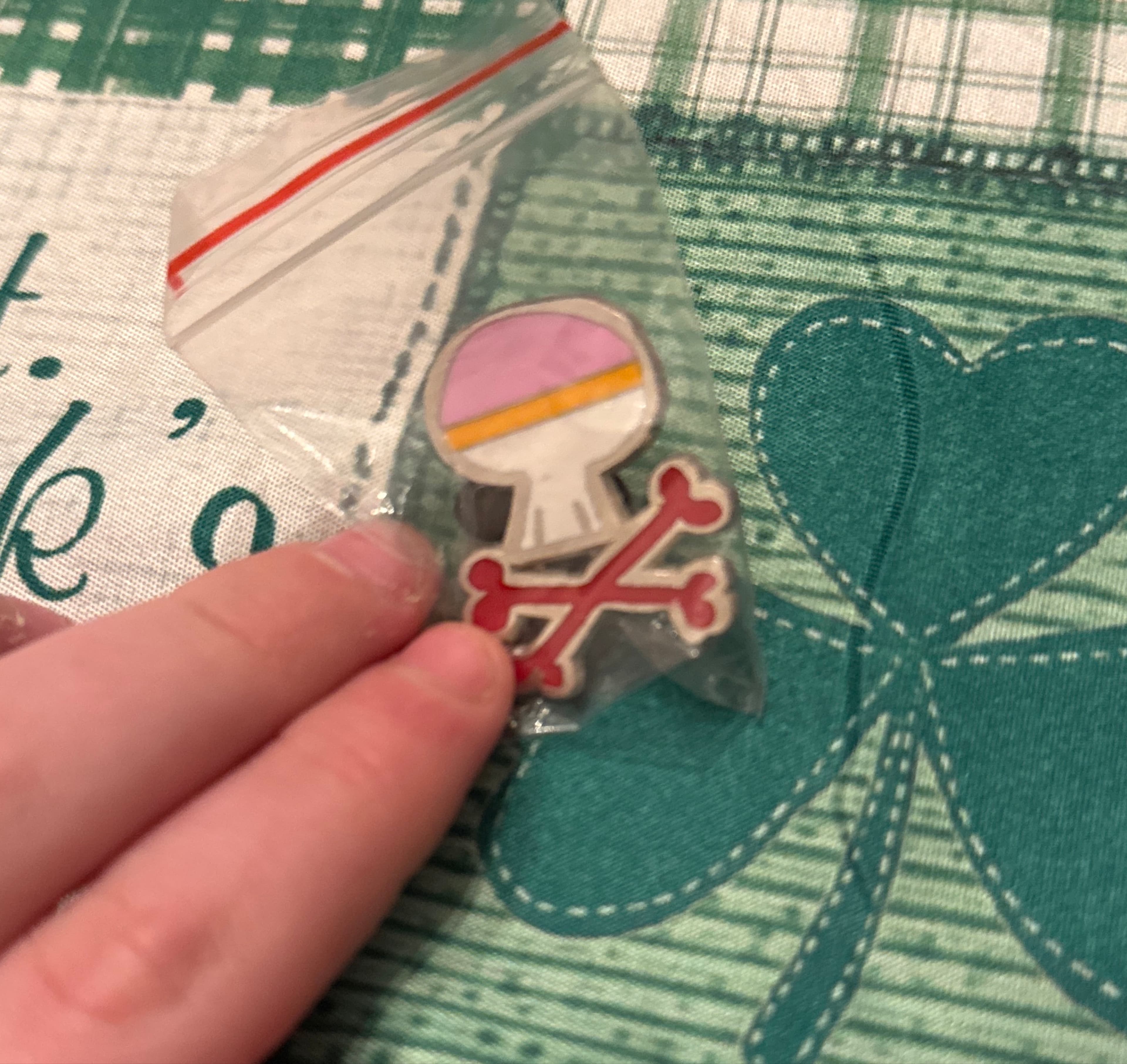 Daisy Duck - Sugar Skulls Mini Booster front