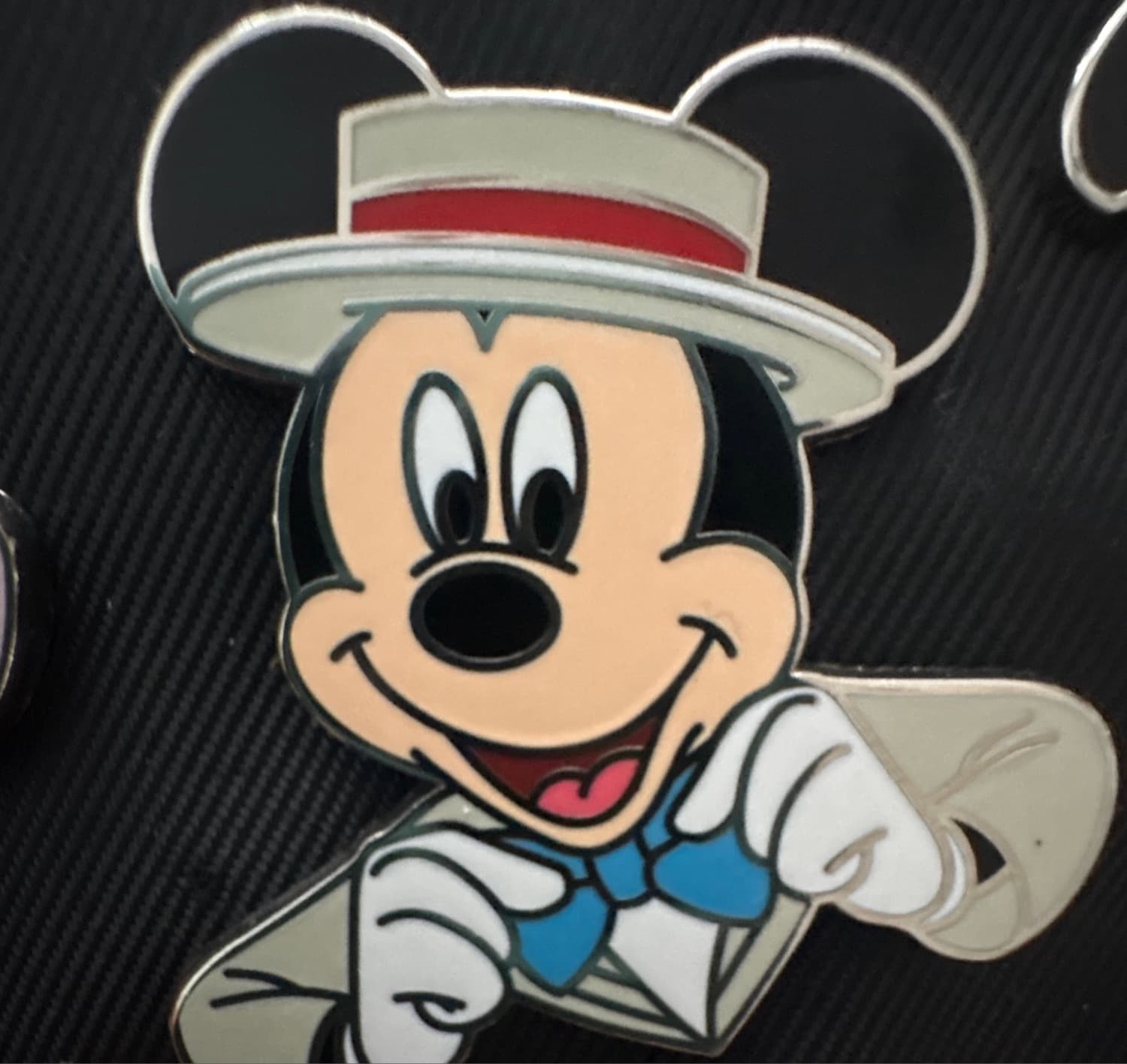 Dapper Dan Classic Characters Booster Set - Mickey Mouse as Citizen of Main Street ONLY front