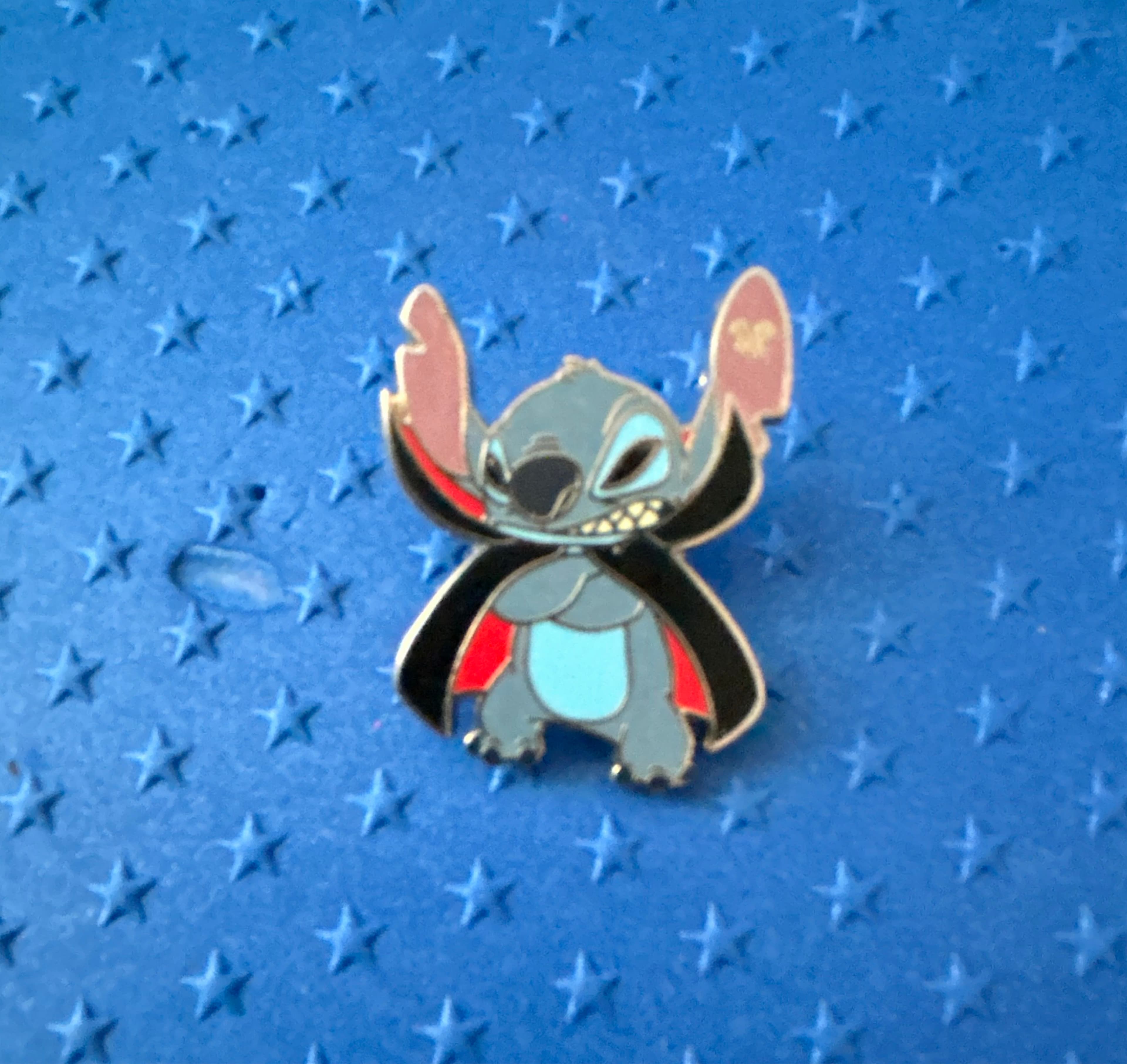 Stitch Halloween Vampire Pin front