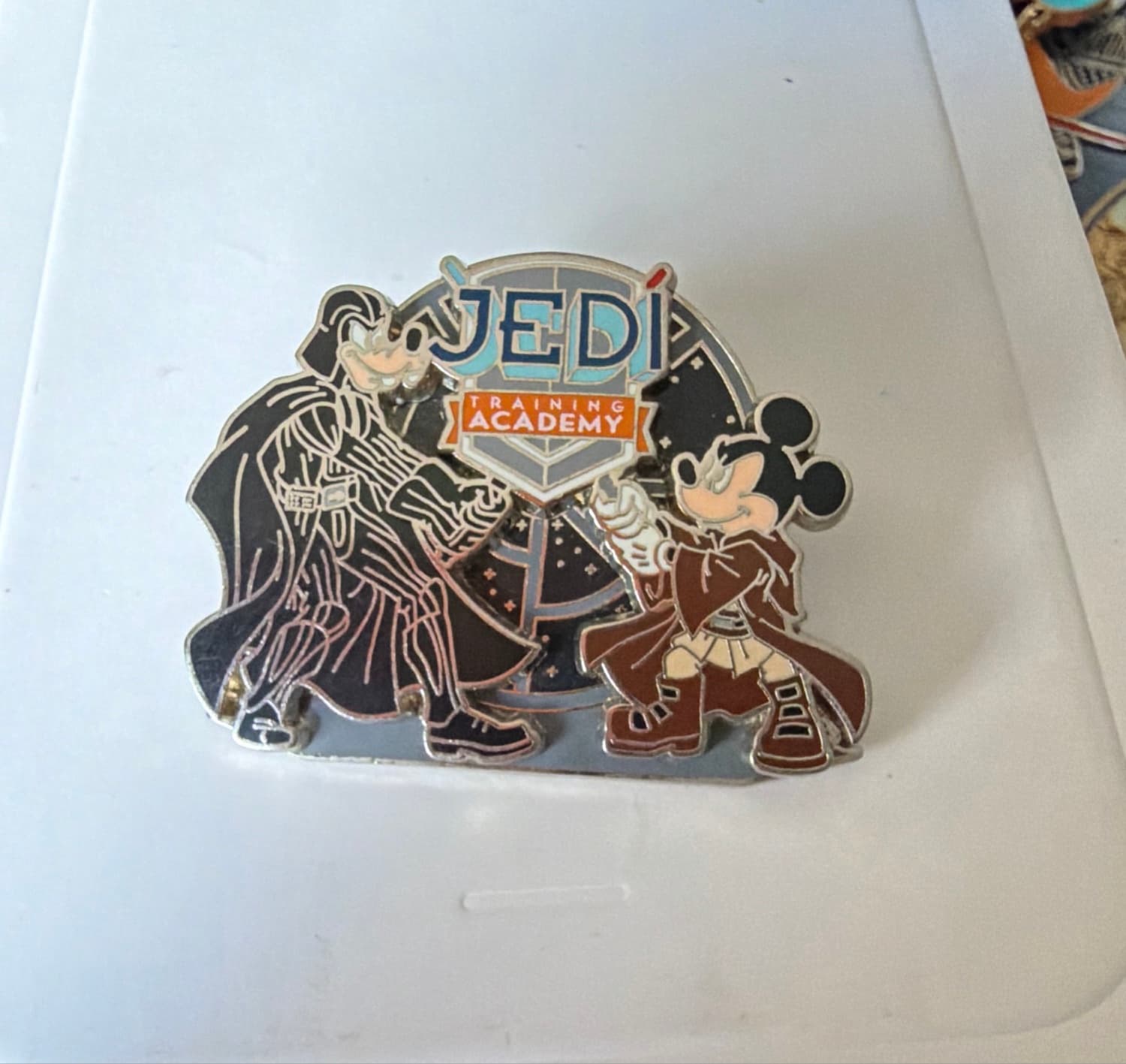 Star Wars - Jedi Training Academy - Logo (Goofy as Darth Vader & Mickey as Jedi) front