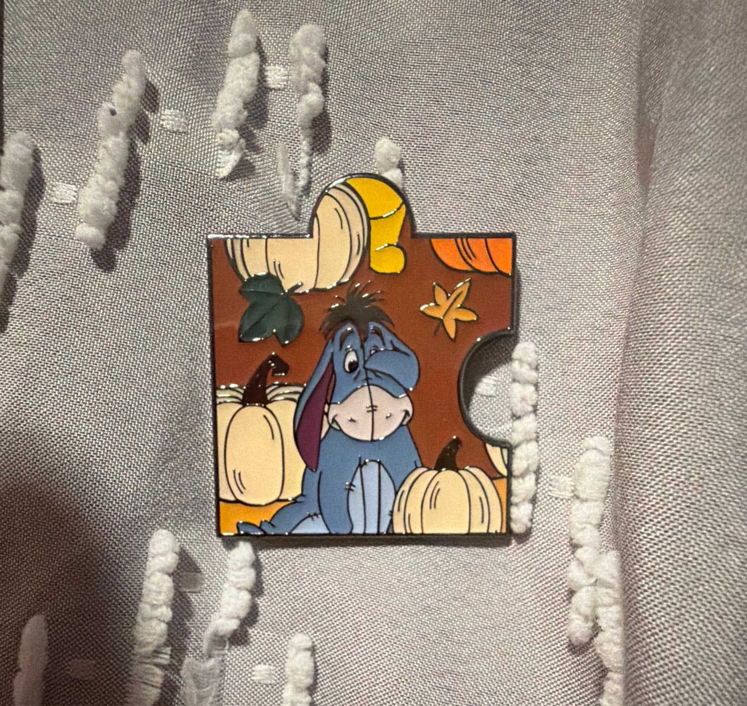 Loungefly Disney Winnie the Pooh Autumn Puzzle Pin - Eeyore front