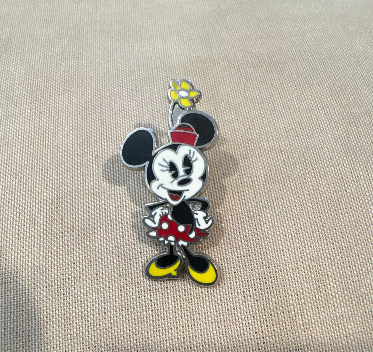 Minnie Mouse - Classic Minnie Mouse in Red Polka Dot Dress and Bow front