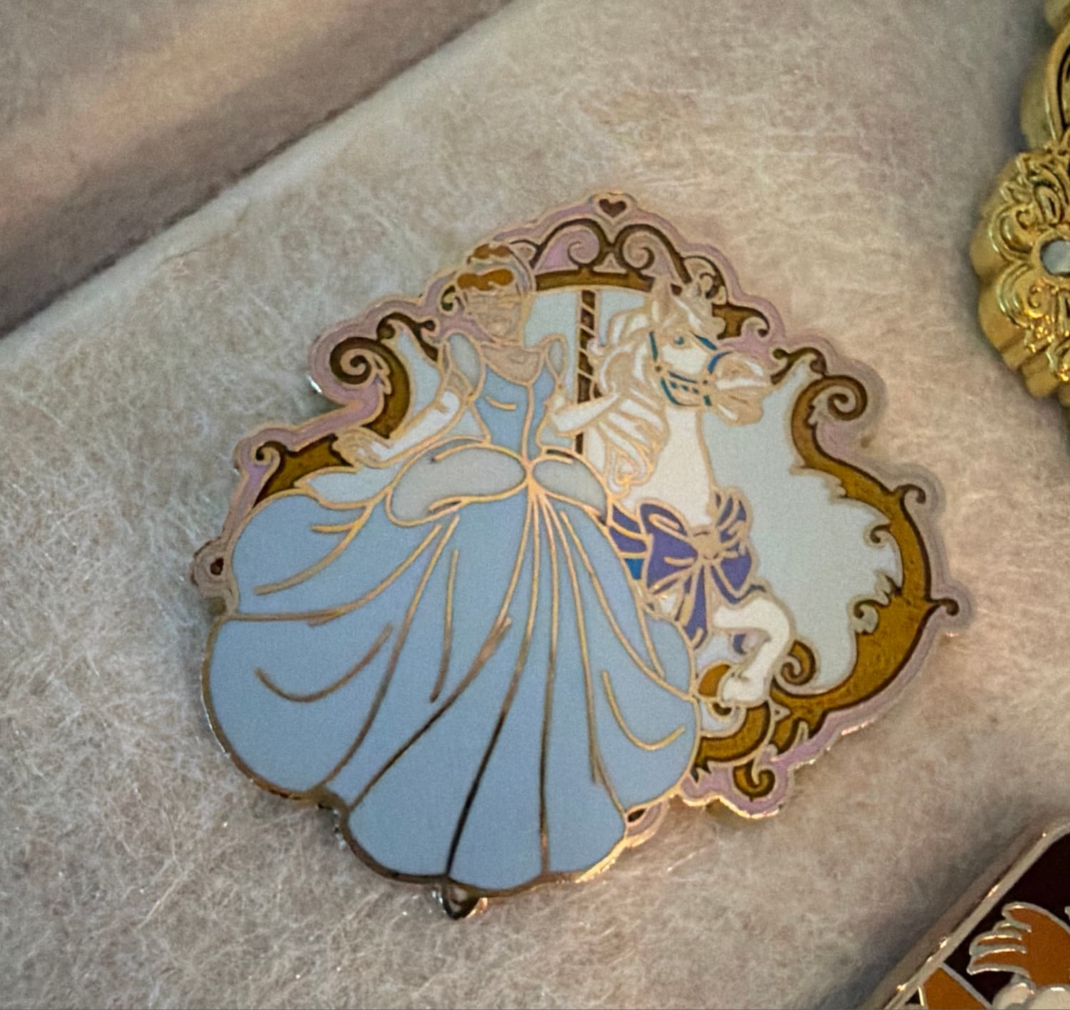 Cinderella on Carousel Horse Glitter Heart Pin front