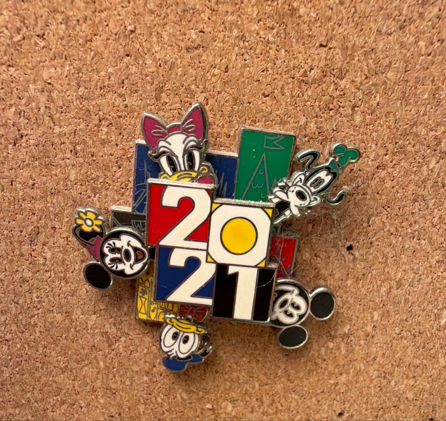 Mickey Mouse and Friends Spinner Pin front