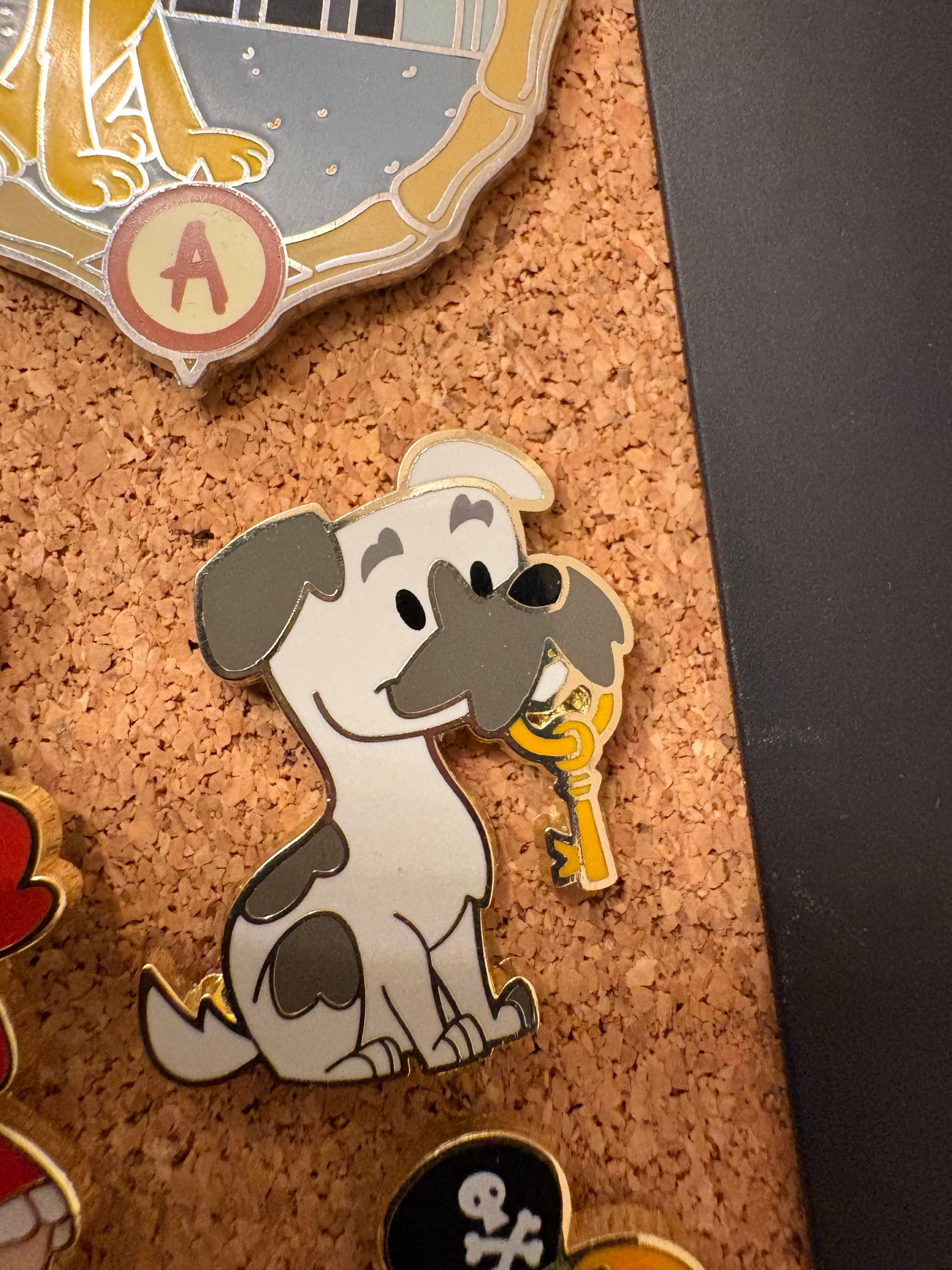 Pirates of the Caribbean Jail Dog with Key front