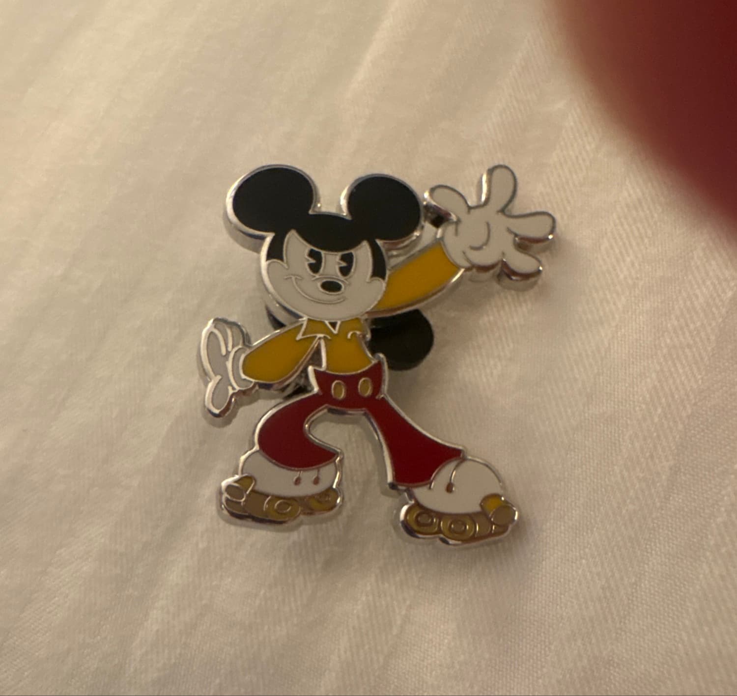 Keep On Rollin' Roller Skates Mickey front