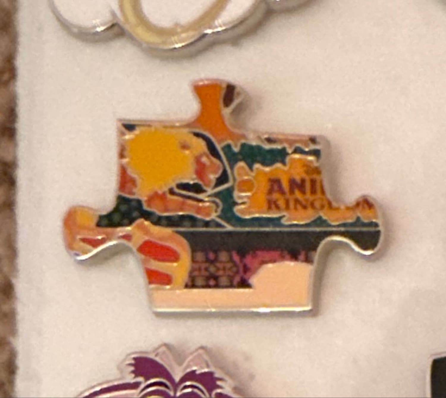 Disney's Animal Kingdom Mystery Puzzle Pin - Lion and Logo Piece front