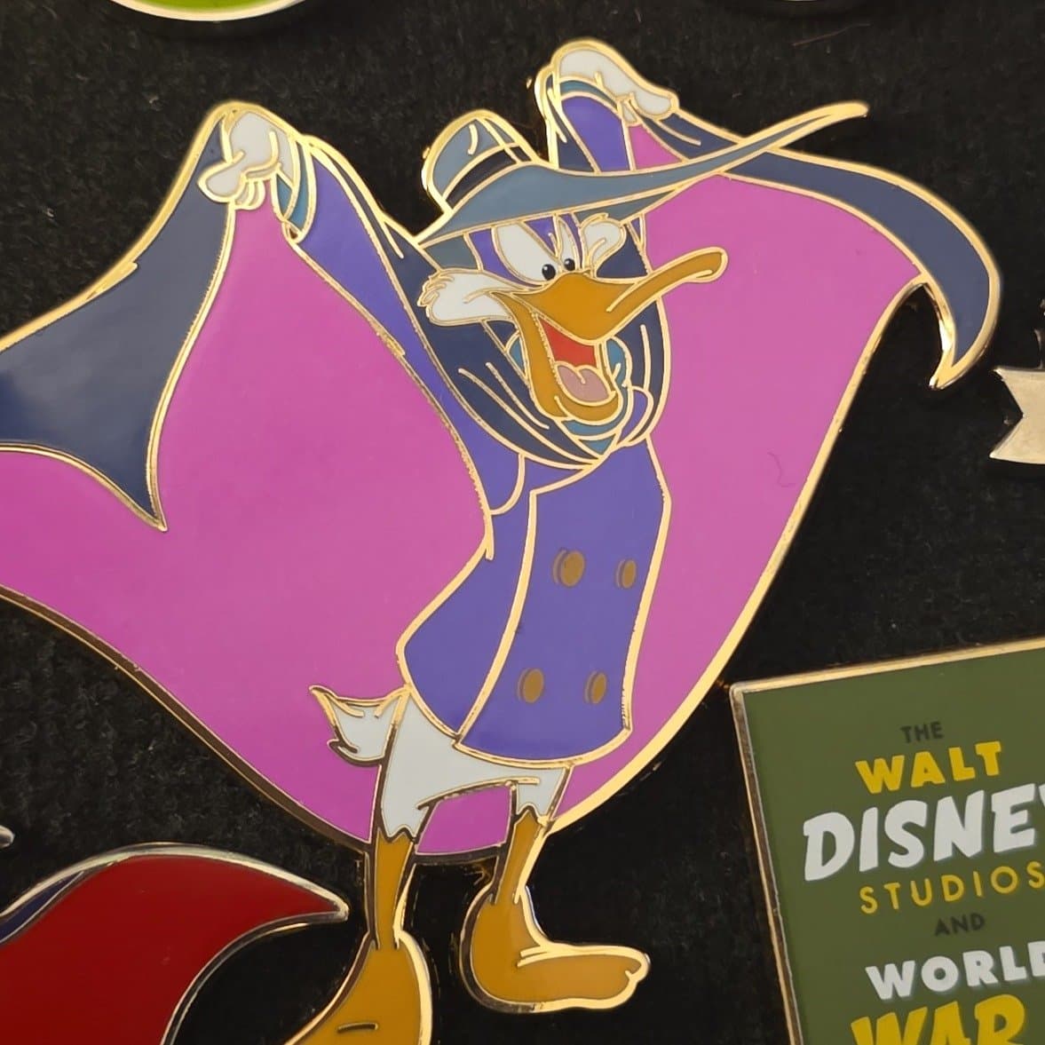 Darkwing Duck with Extended Cape-PALM front