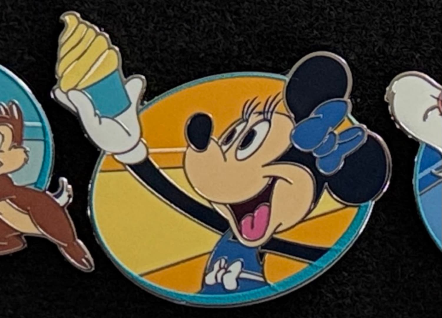 Minnie Mouse with Dole Whip front
