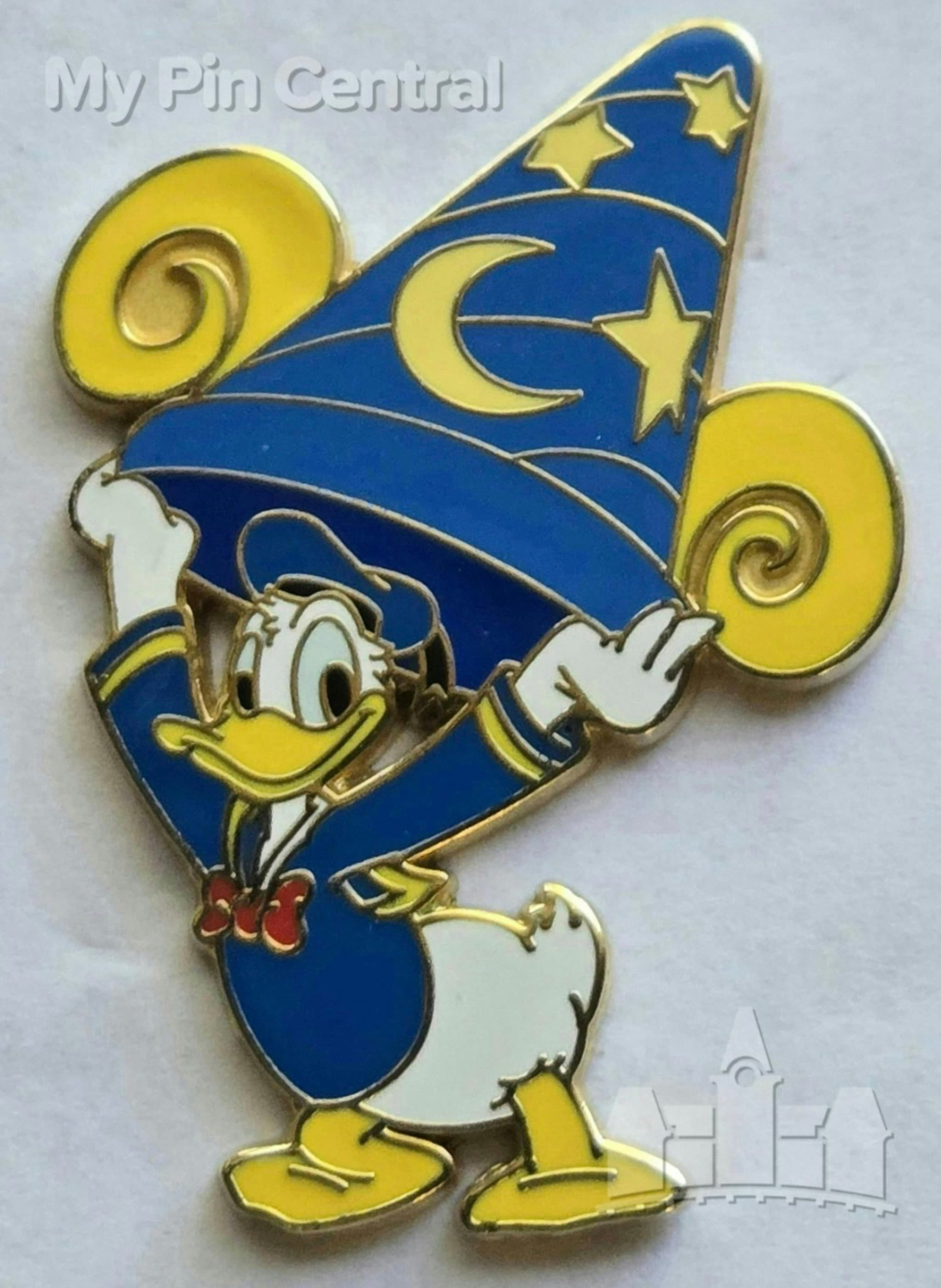 Donald Sorcerer Hat Hidden Mickey Pin front