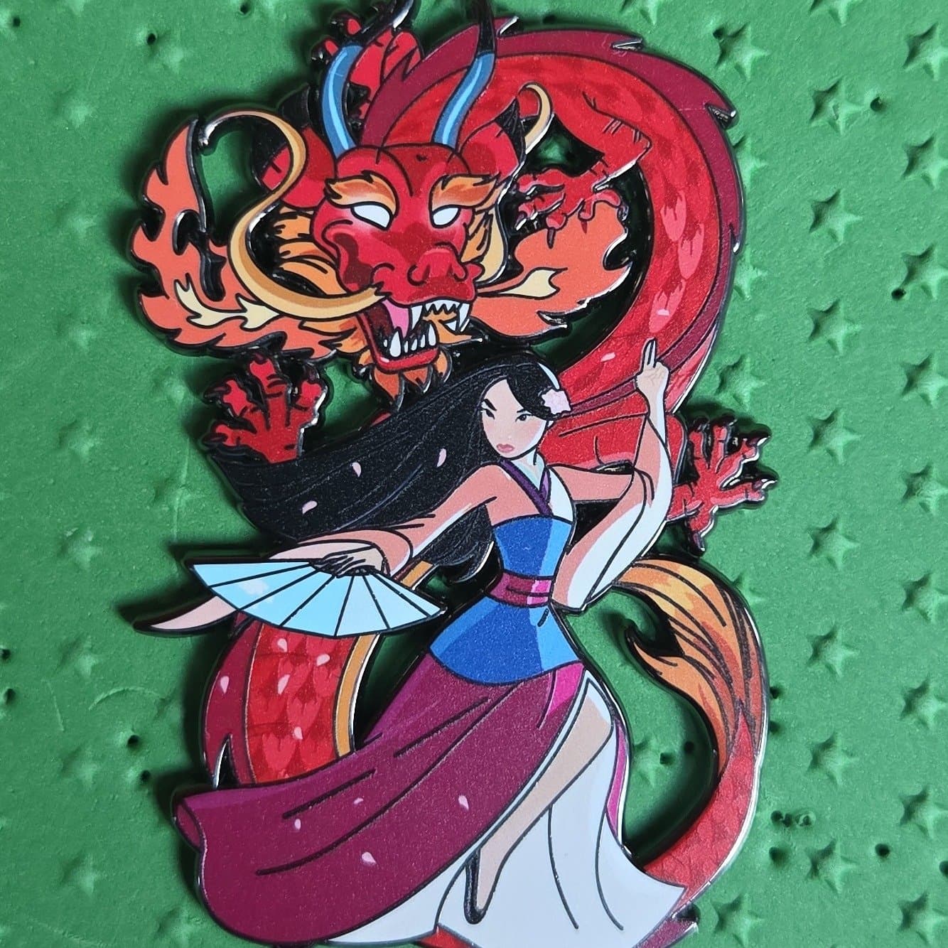 Mulan-Fantasy pin front