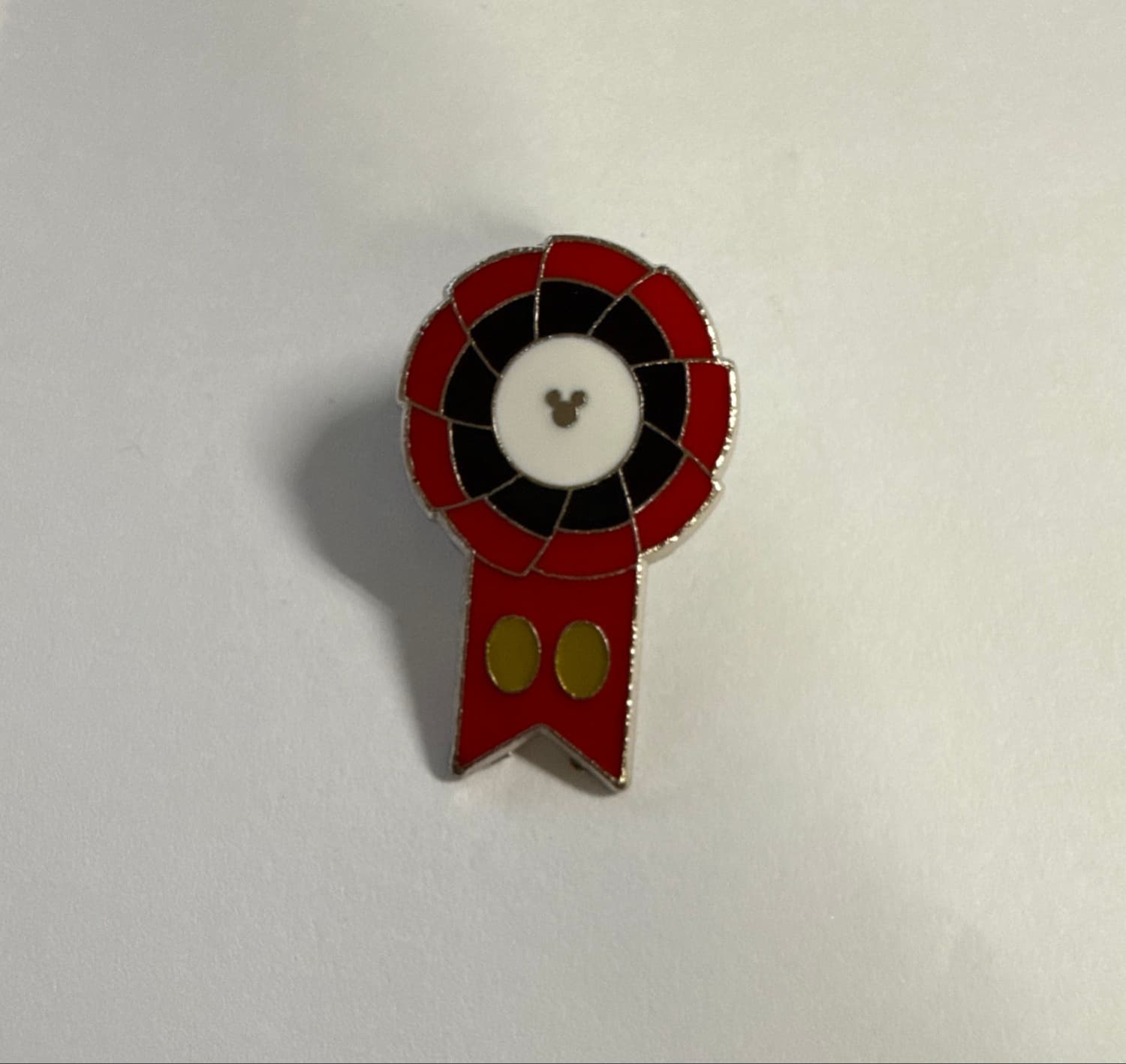 Mickey Mouse Icon - Single Rider Ribbon Flair Pin front