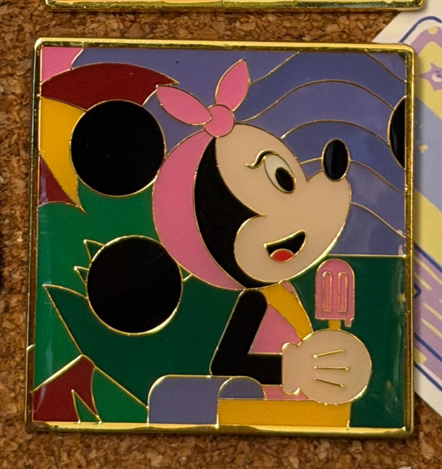 Minnie Mouse front