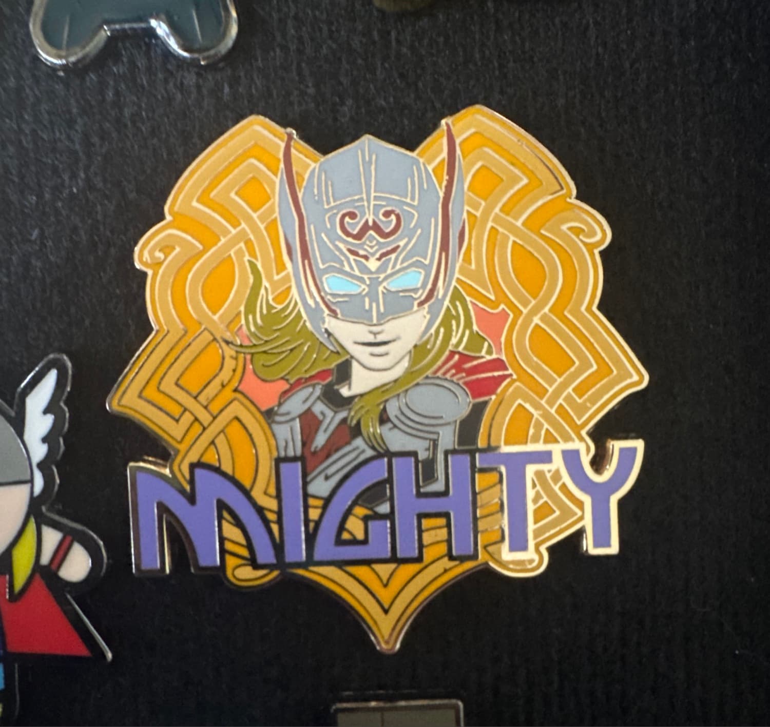 Mighty Thor - Thor: Love and Thunder - Worthy and Mighty Set front