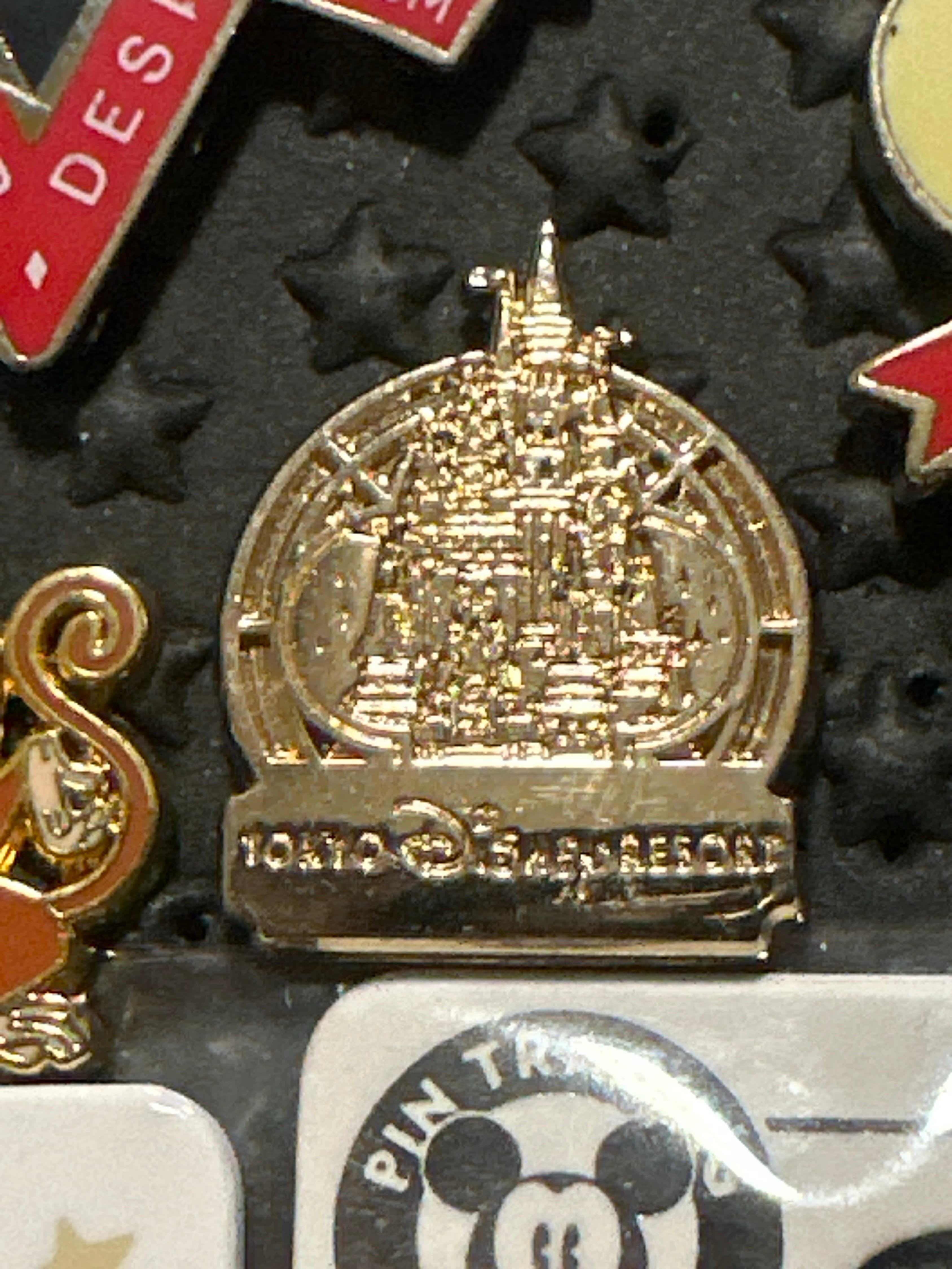Tokyo Disney Resort Mini Castle Pin front