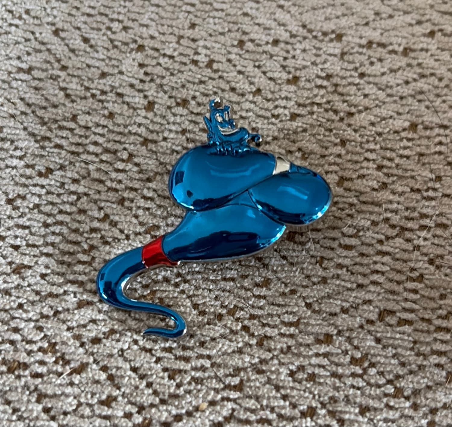 Disney Parks 2024 Aladdin Genie Sculpted Metallic 3D Pin front