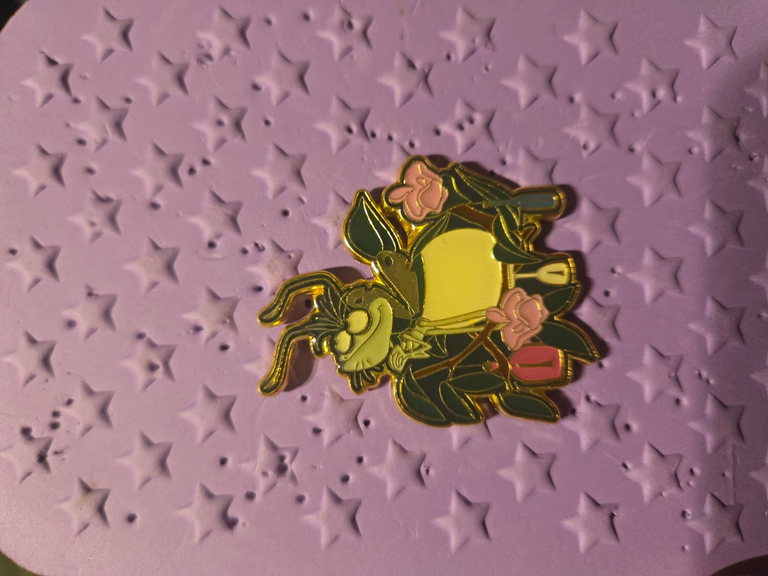 Ray the Firefly Pin front