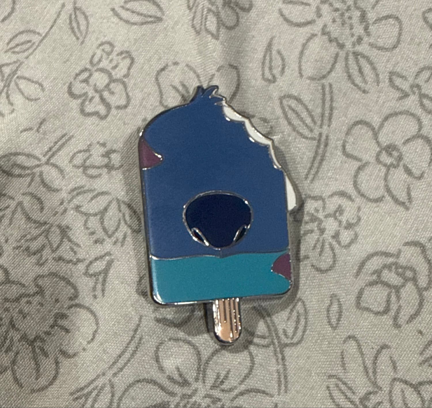 Stitch Ice Cream Popsicle Pin front