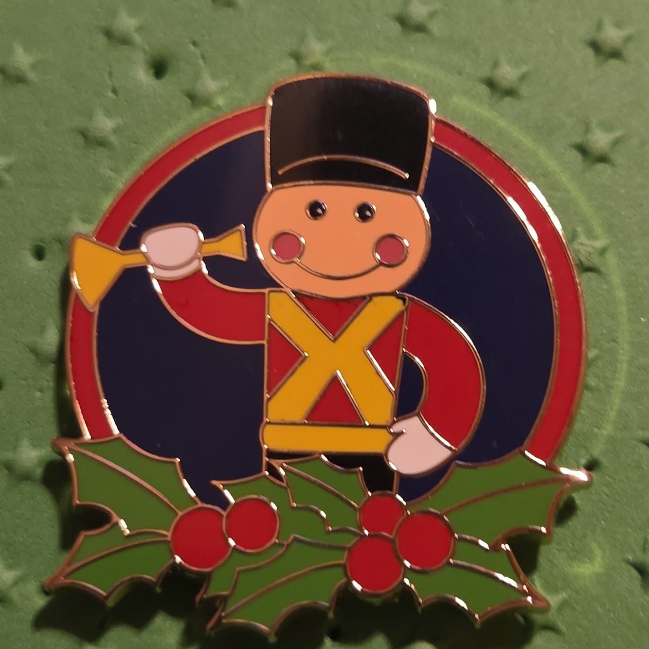 It's A Small World Holiday LR 25 Years Of Pin Trading Toy Soldier Nutcracker front