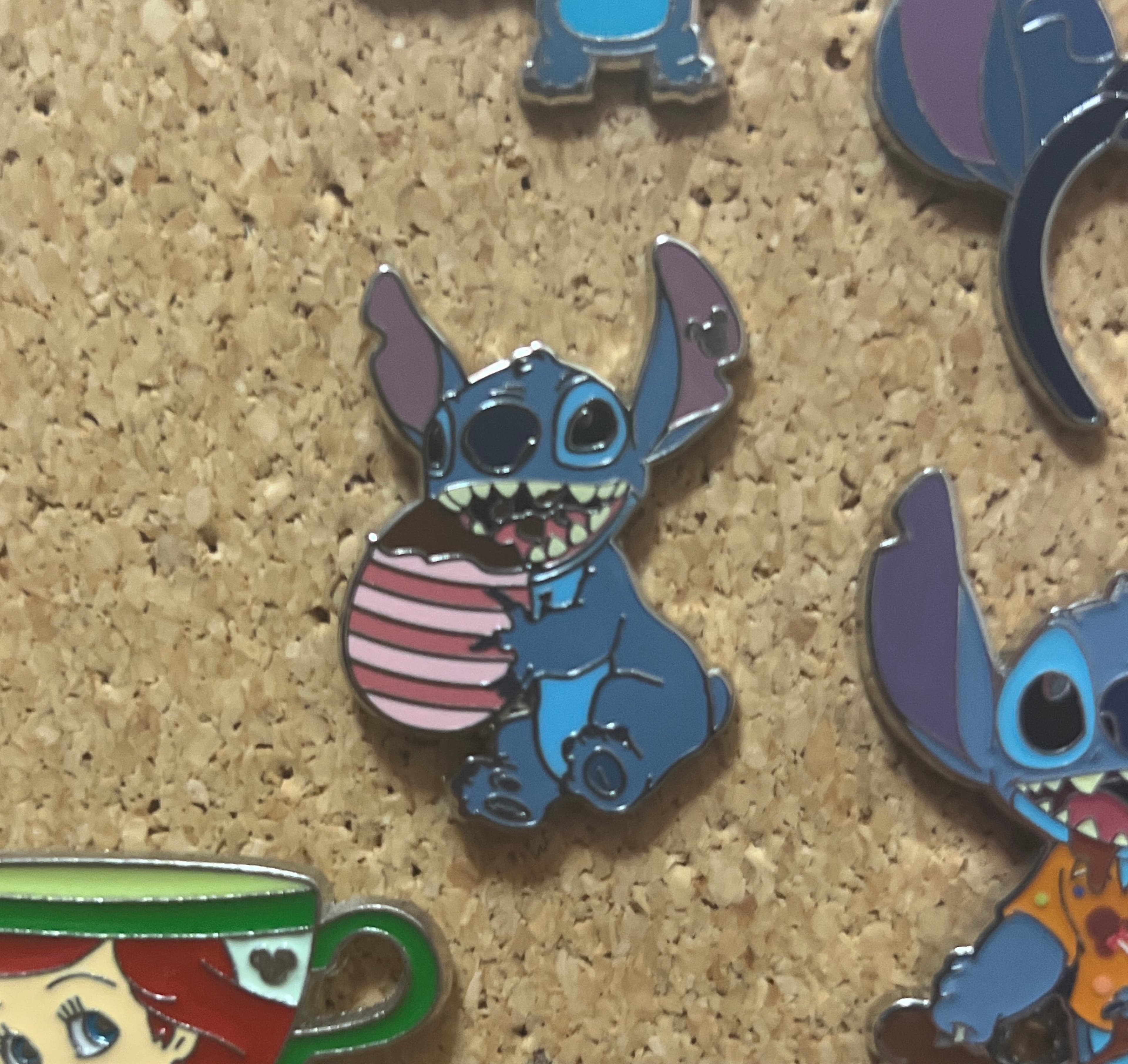 Stitch Eating Easter Egg - Stitch Holidays - WDW Hidden Disney 2024: Wave 2 front