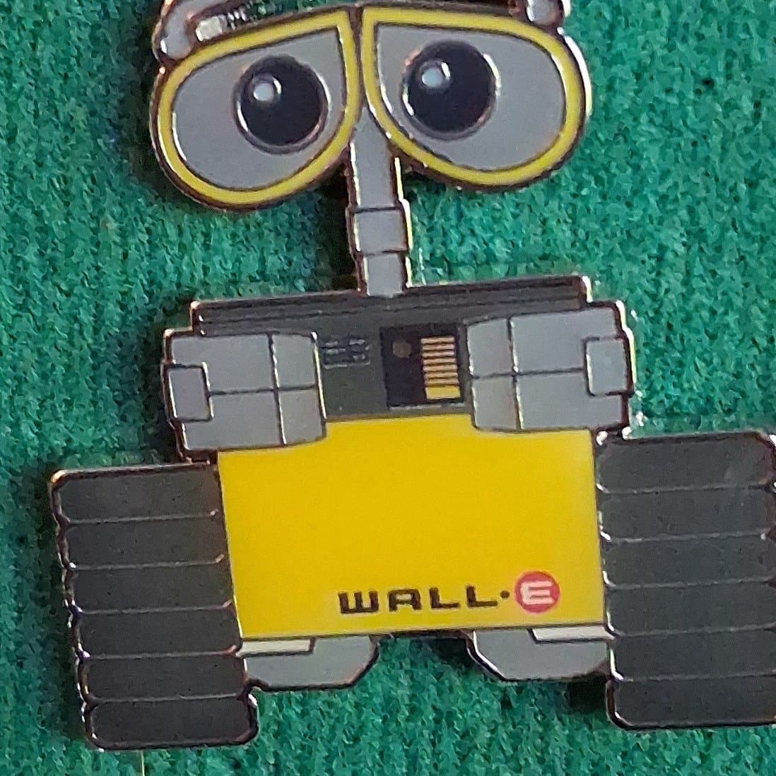 WALL-E front