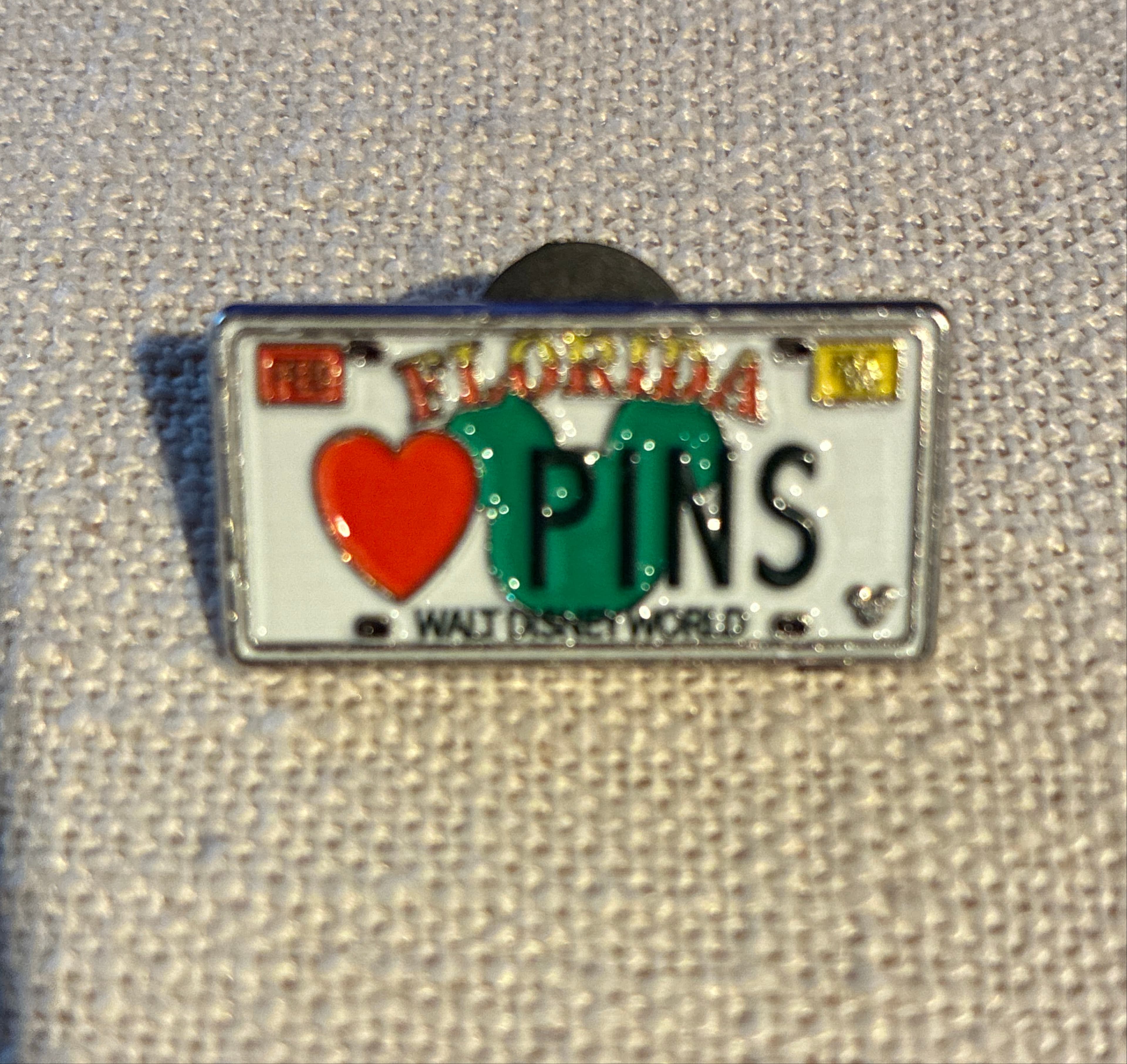 Love Pins - 2007 Hidden Mickey - Florida License Plates front