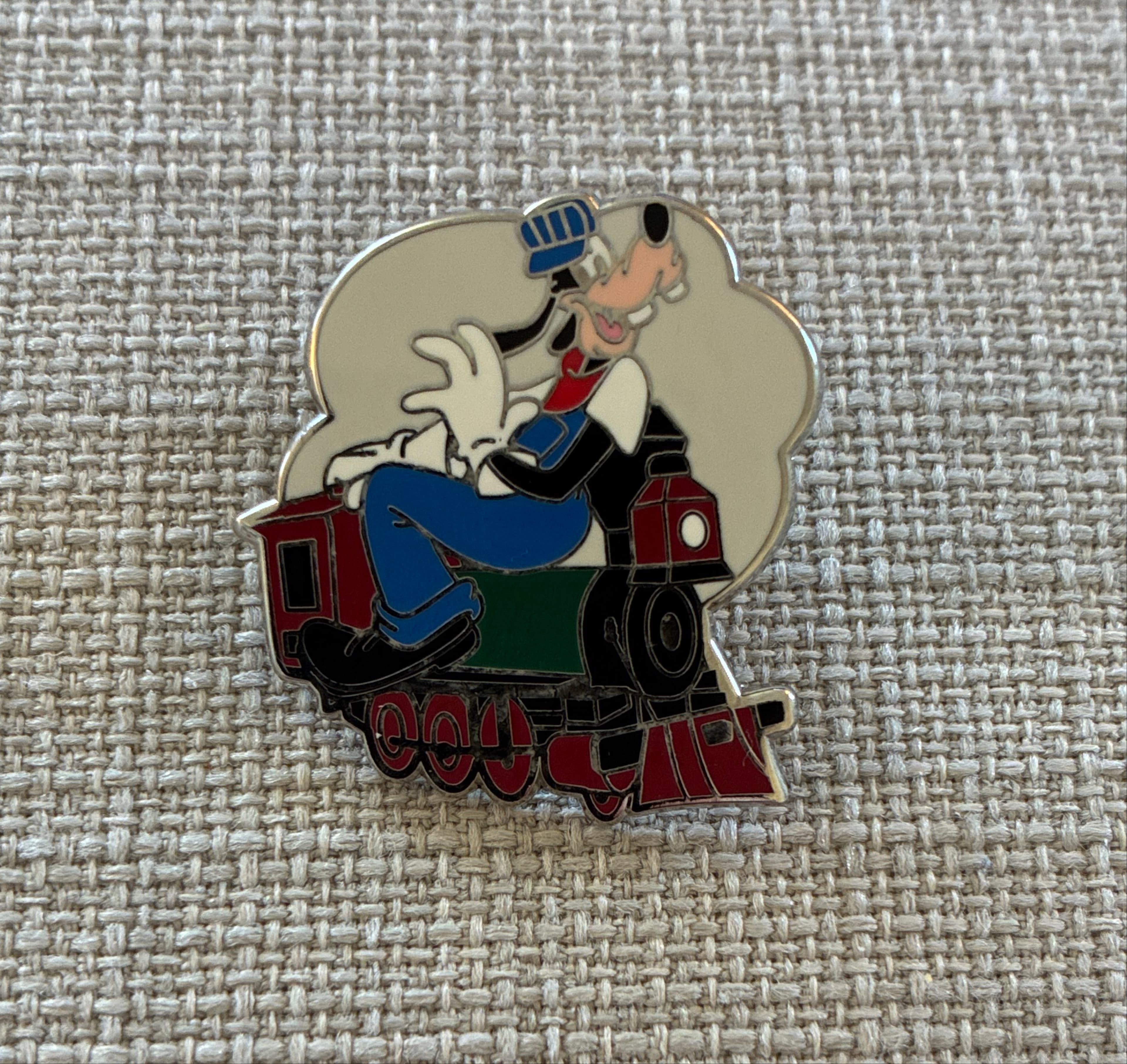 Engineer Goofy on Runnamuck Railroad Train front