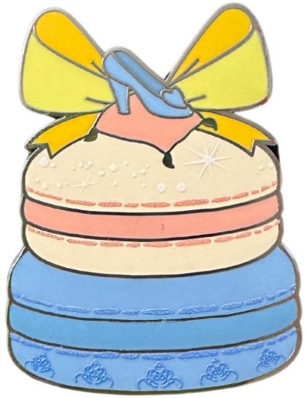 Cinderella Macaron front