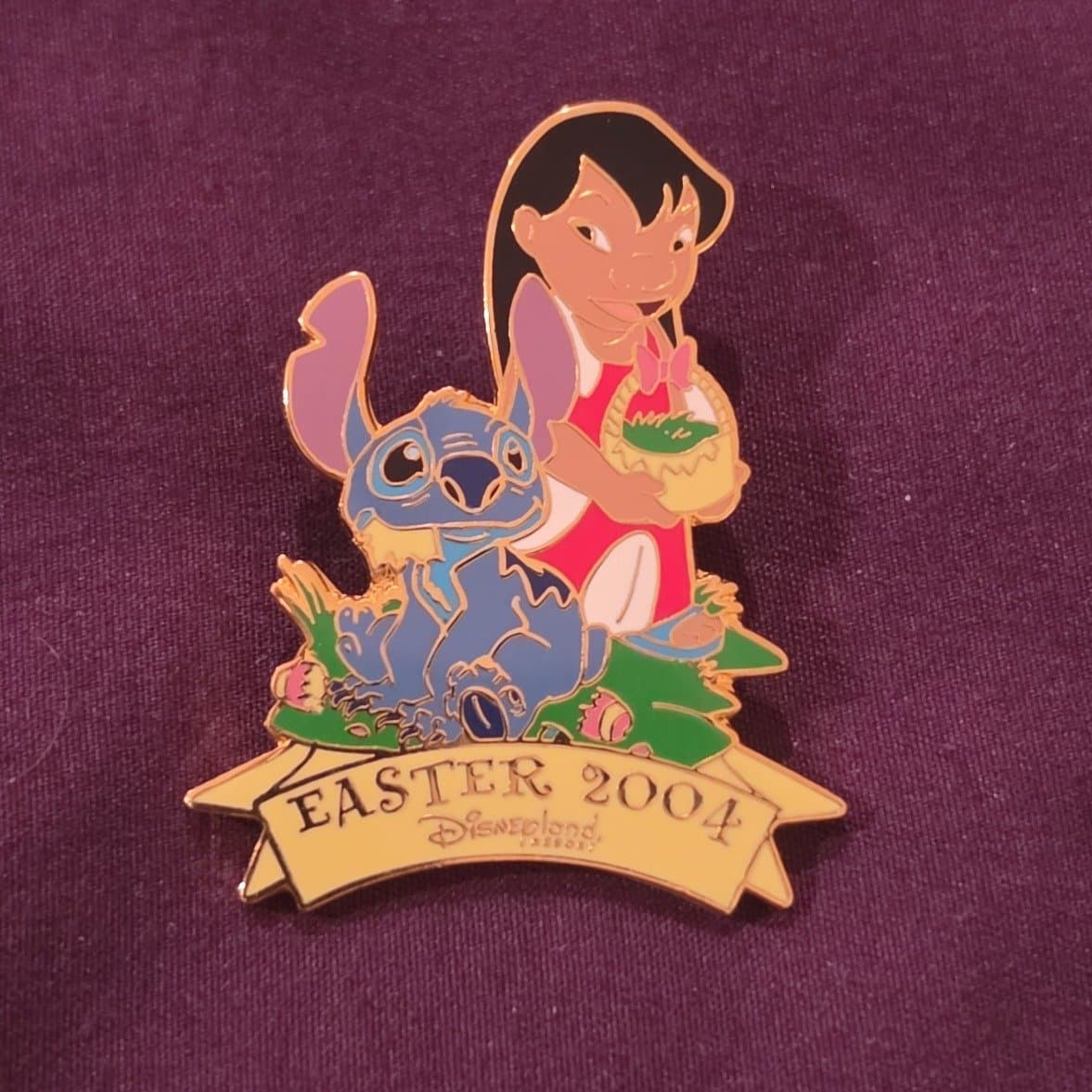 Lilo & Stitch Easter 2004 Disneyland Resort Pin front
