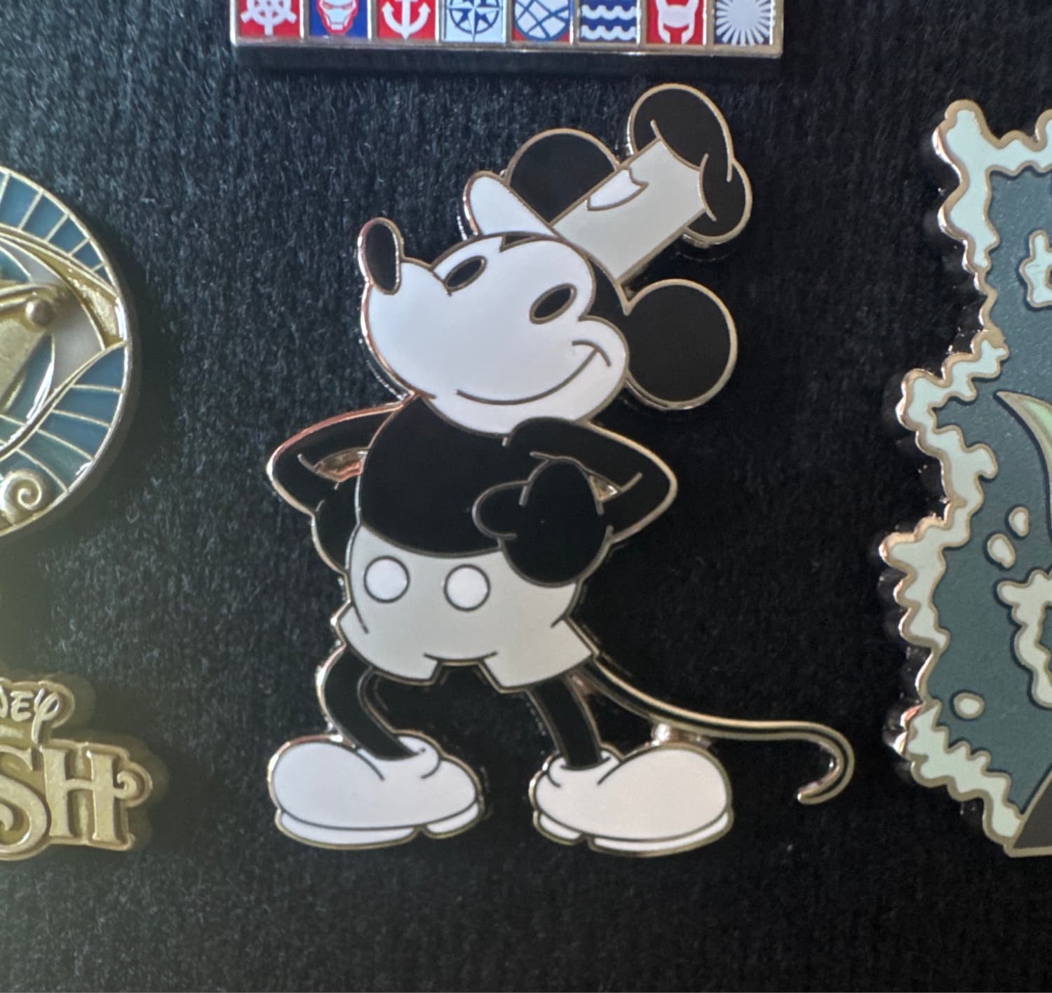 Chef Mickey Mouse Pin (Black and White) front