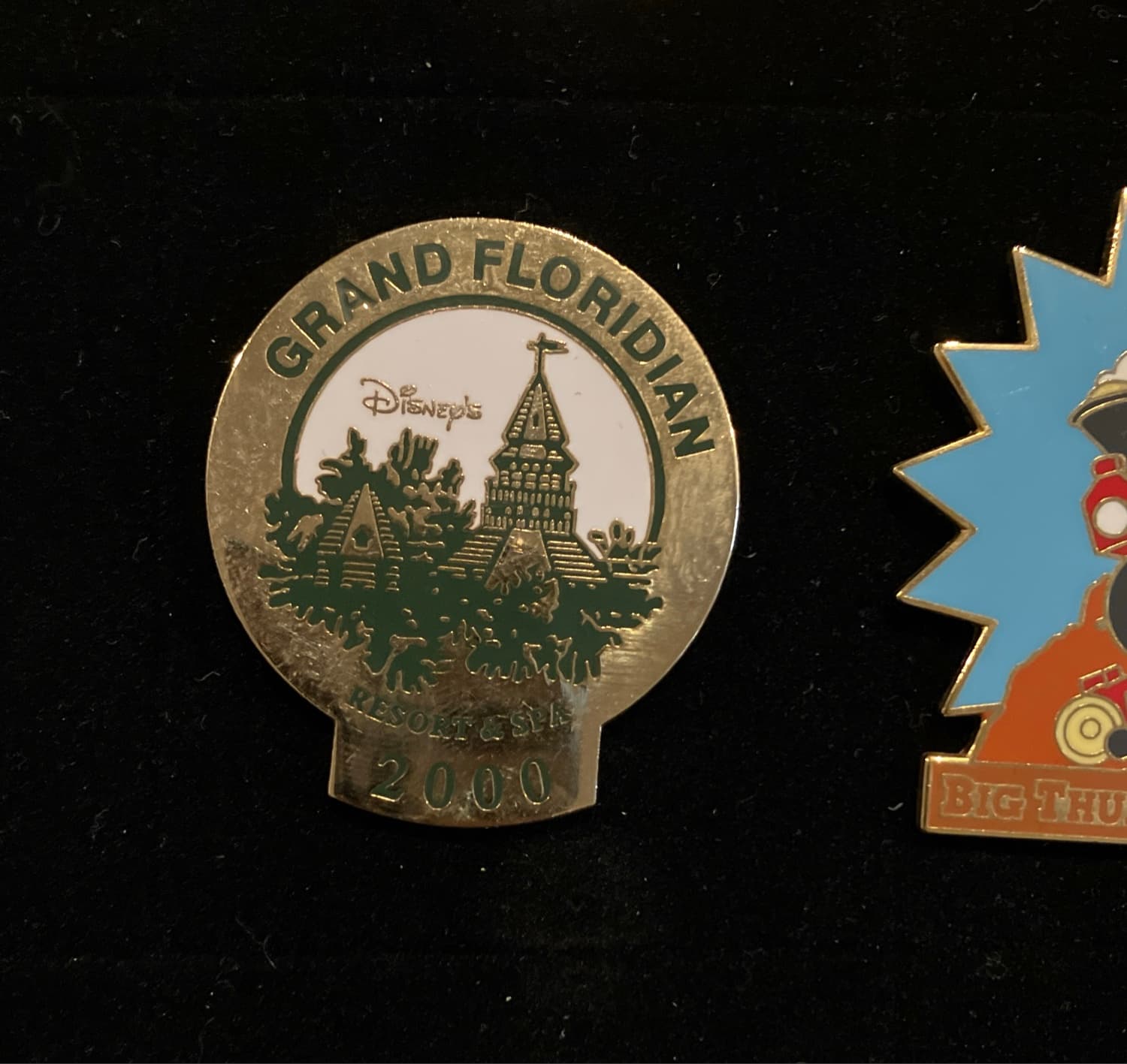 Walt Disney World Grand Floridian Resort & Spa 2000 Pin front
