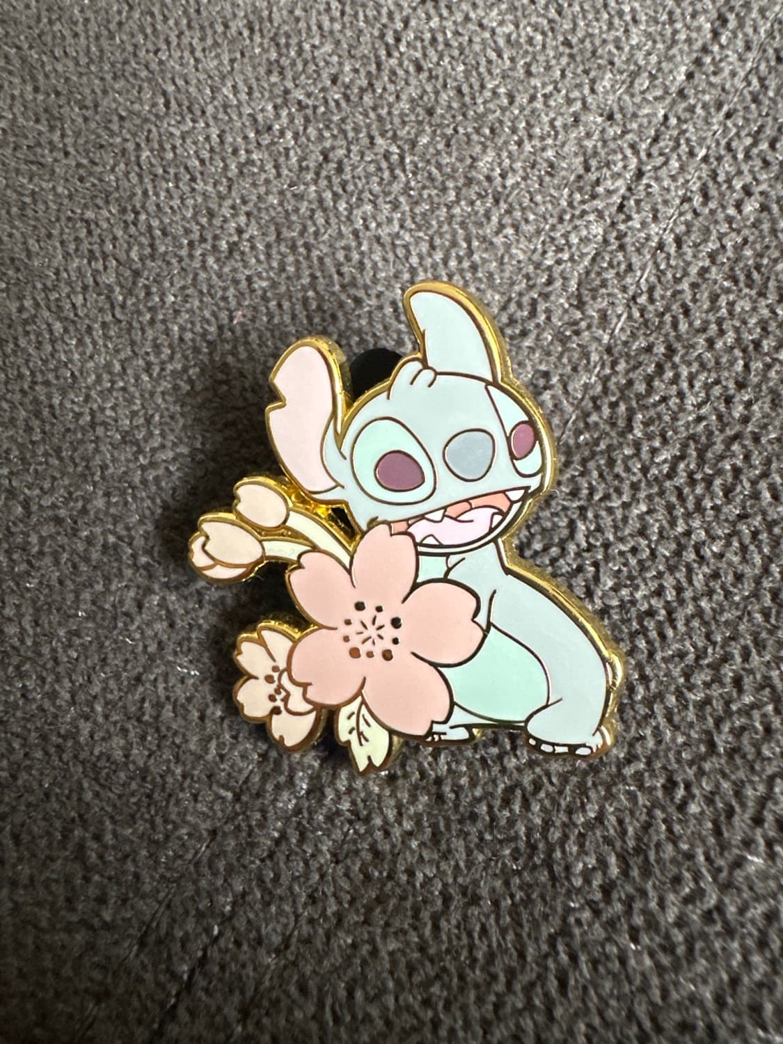 Stitch Holding cherry blossom front
