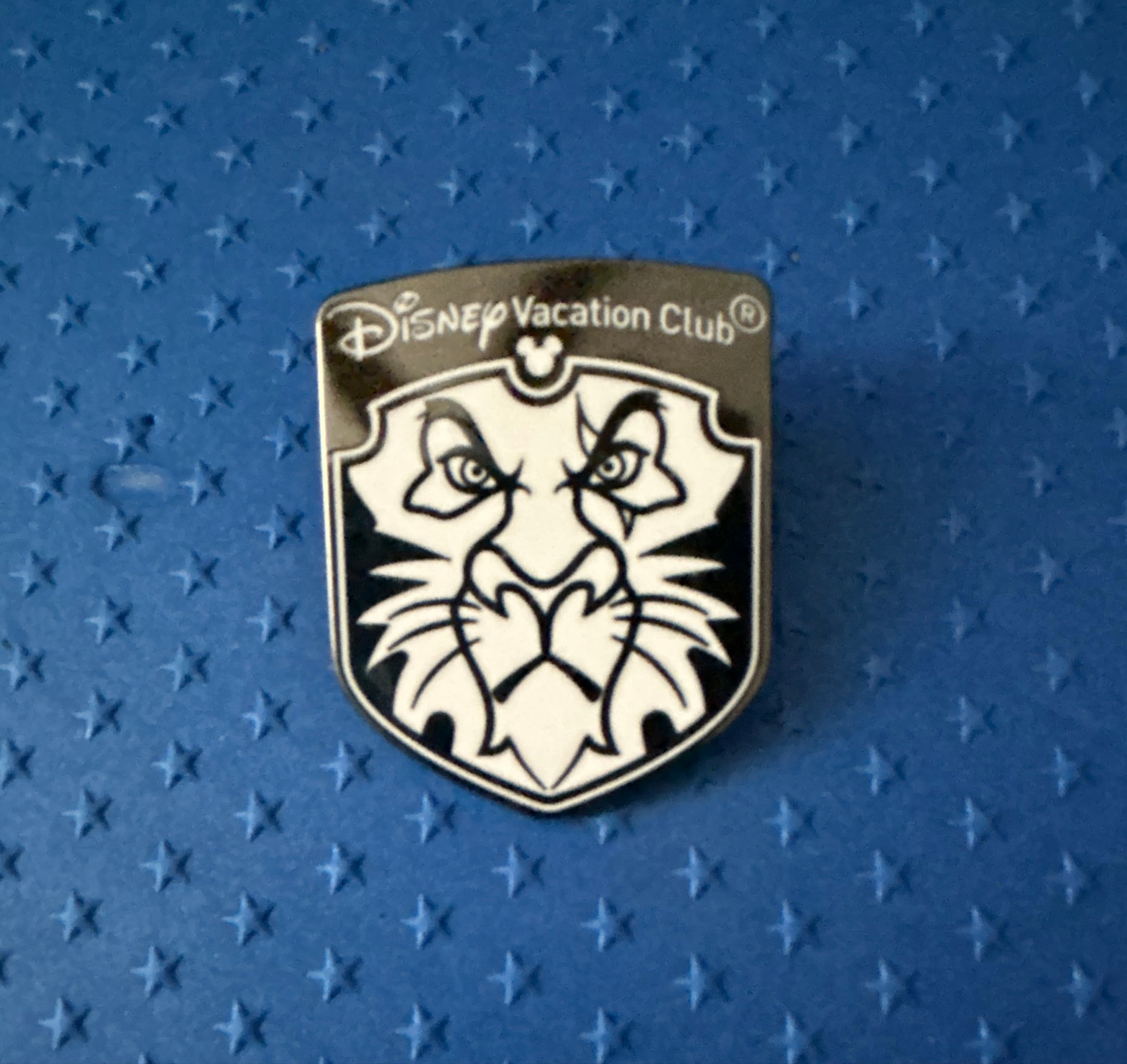 Scar - Disney Destiny Exclusive Pin - Disney Vacation Club front
