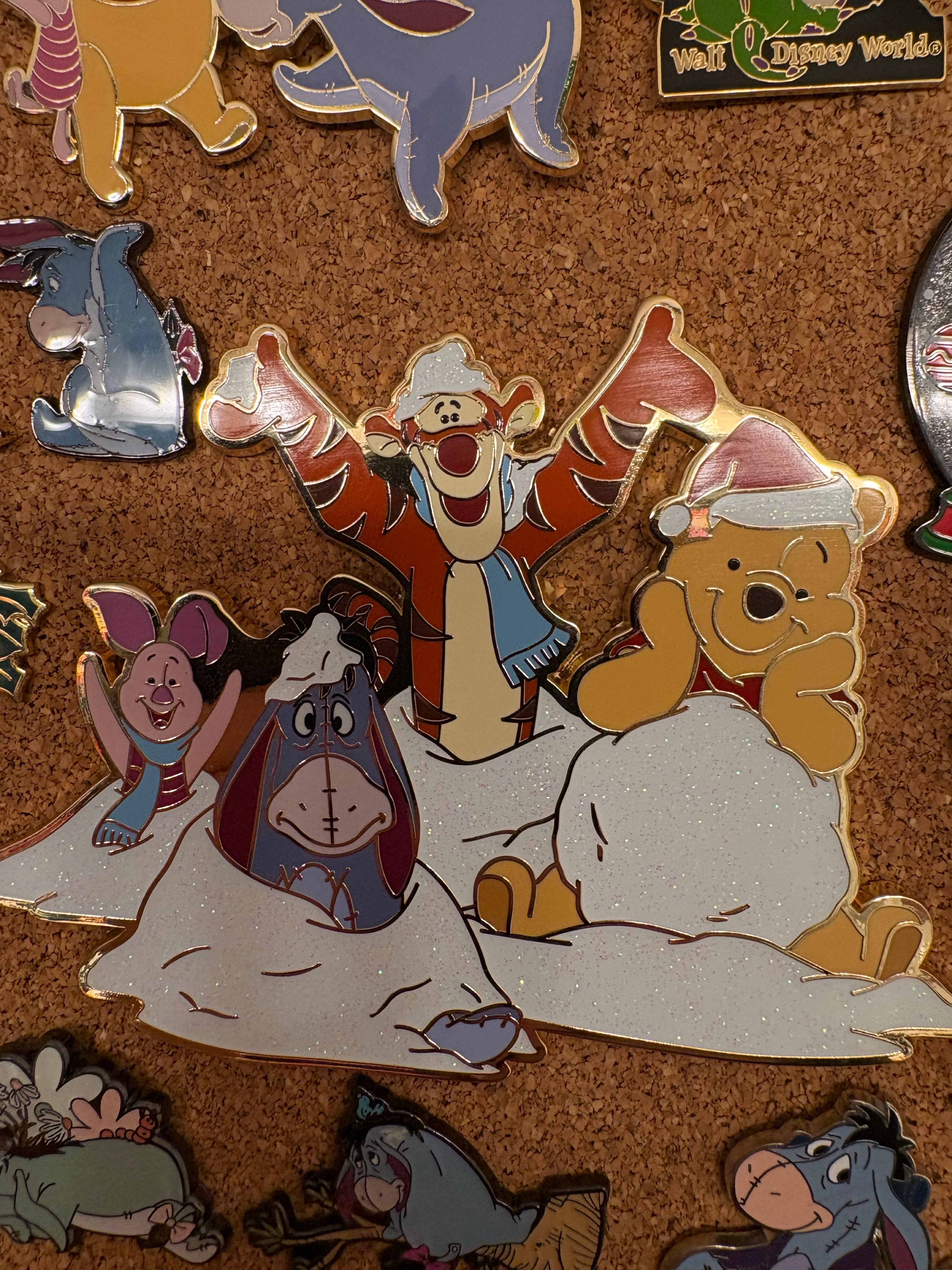 MII - Winnie the Pooh and Friends - Snow Fun - Super Jumbo - PALM front