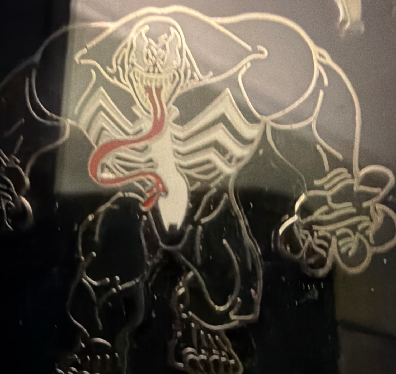 Venom Pin - Marvel Comics front