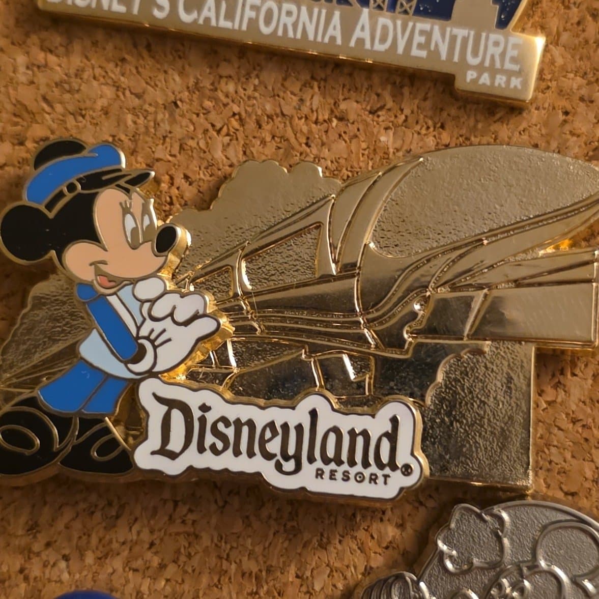 Mickey Mouse Disneyland Resort Monorail Pin front
