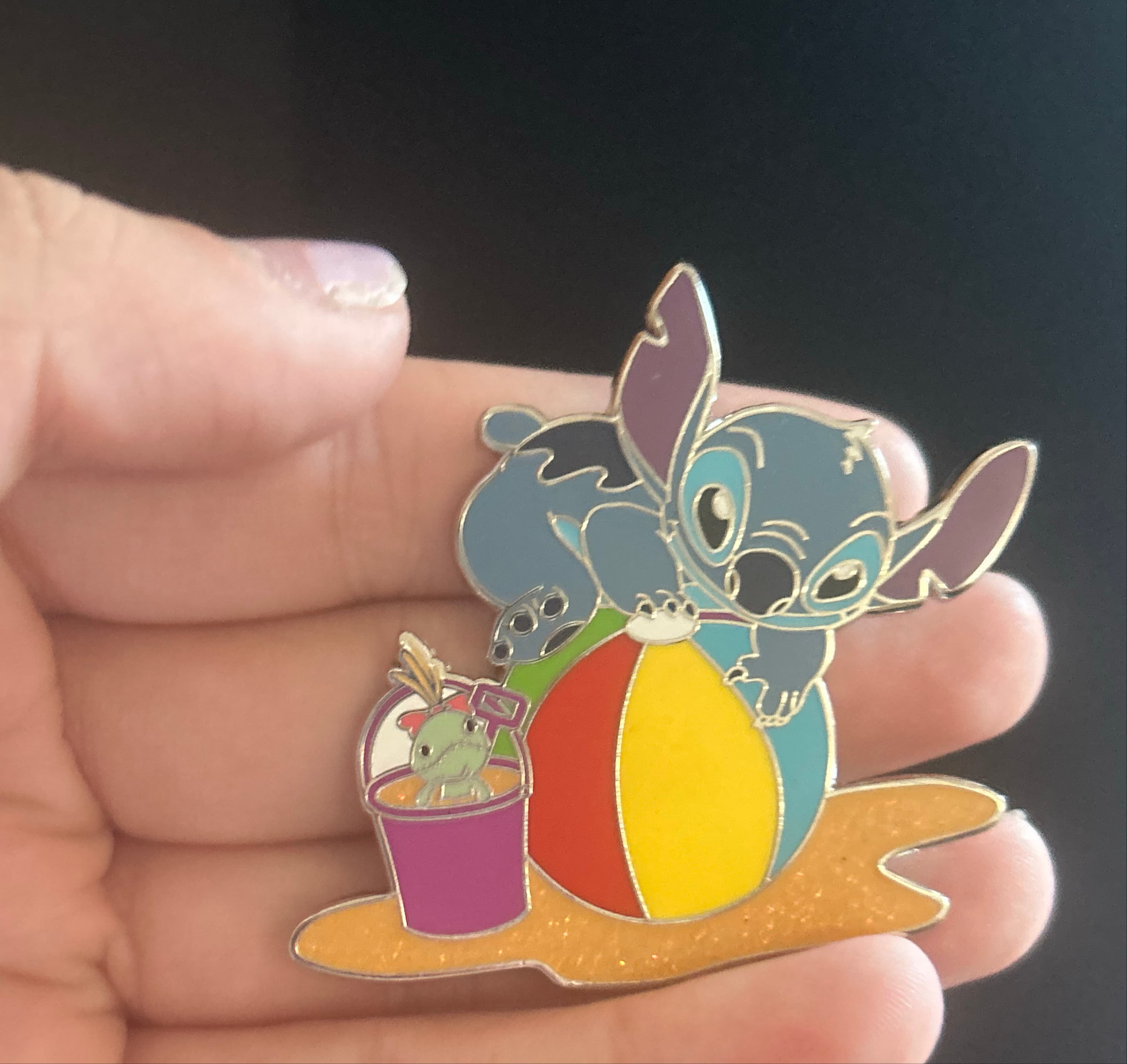 Stitch on Beach Ball with Scrump in Sand Bucket front