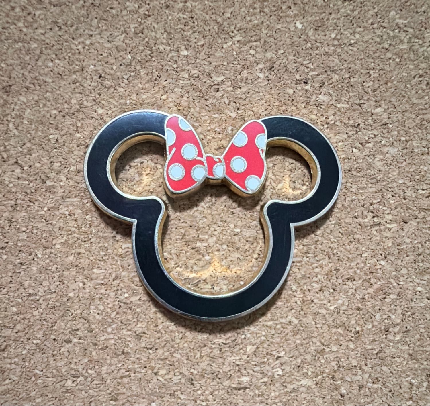 Minnie Mouse Head with Bow front